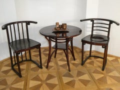 Table d'appoint n°8132 de Marcel Kammerer