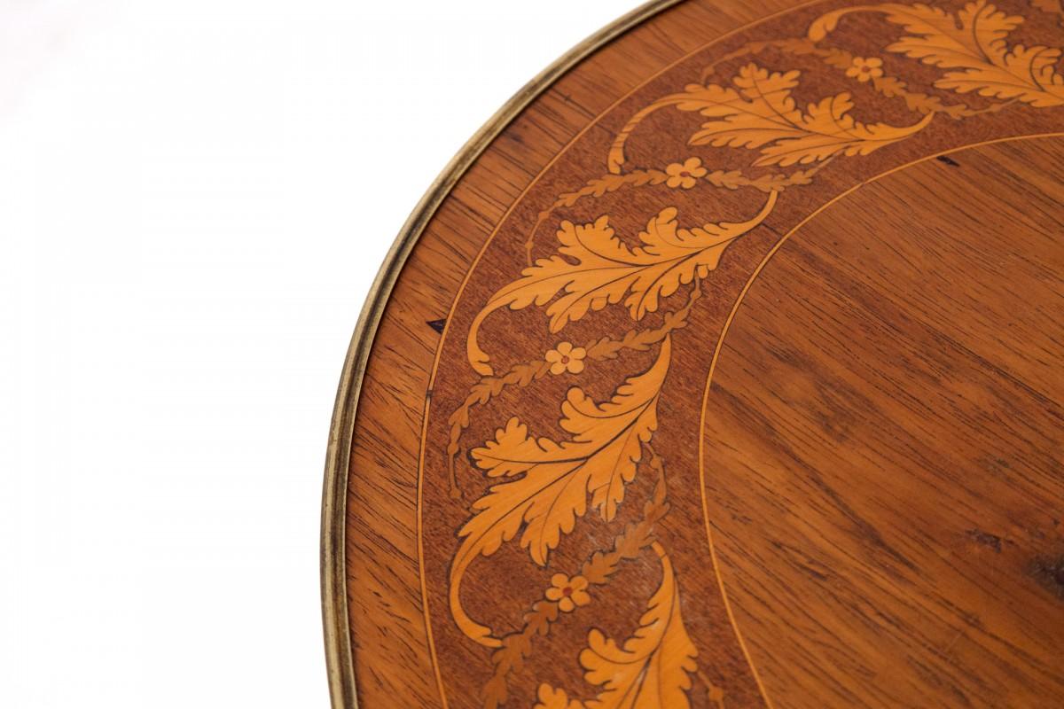 Table d'appoint, Europe du Nord, XIXe siècle. Bon état - En vente à Chorzów, PL