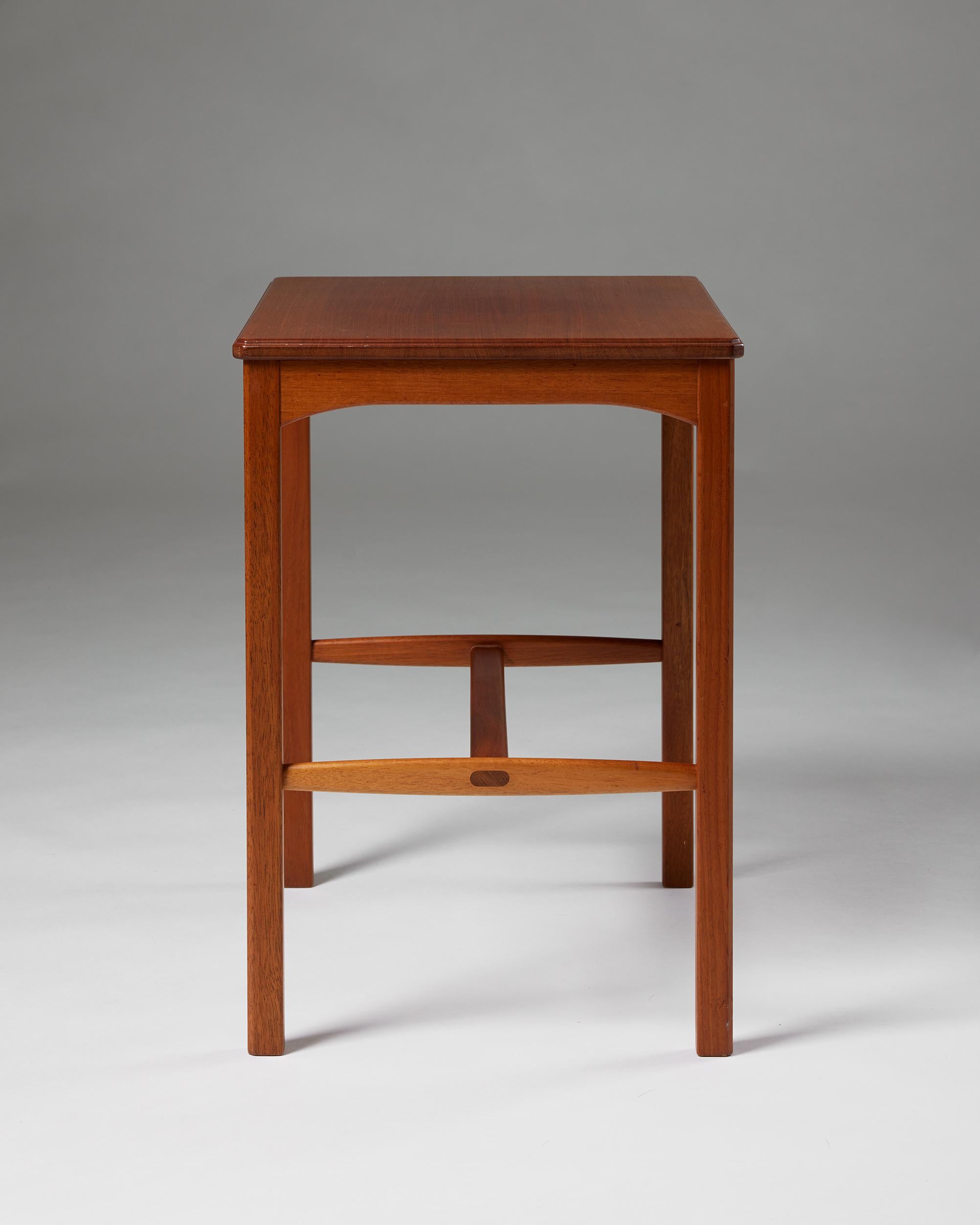 Mid-Century Modern Side table ‘October’ designed by Carl Malmsten, Sweden, 1930s, walnut For Sale