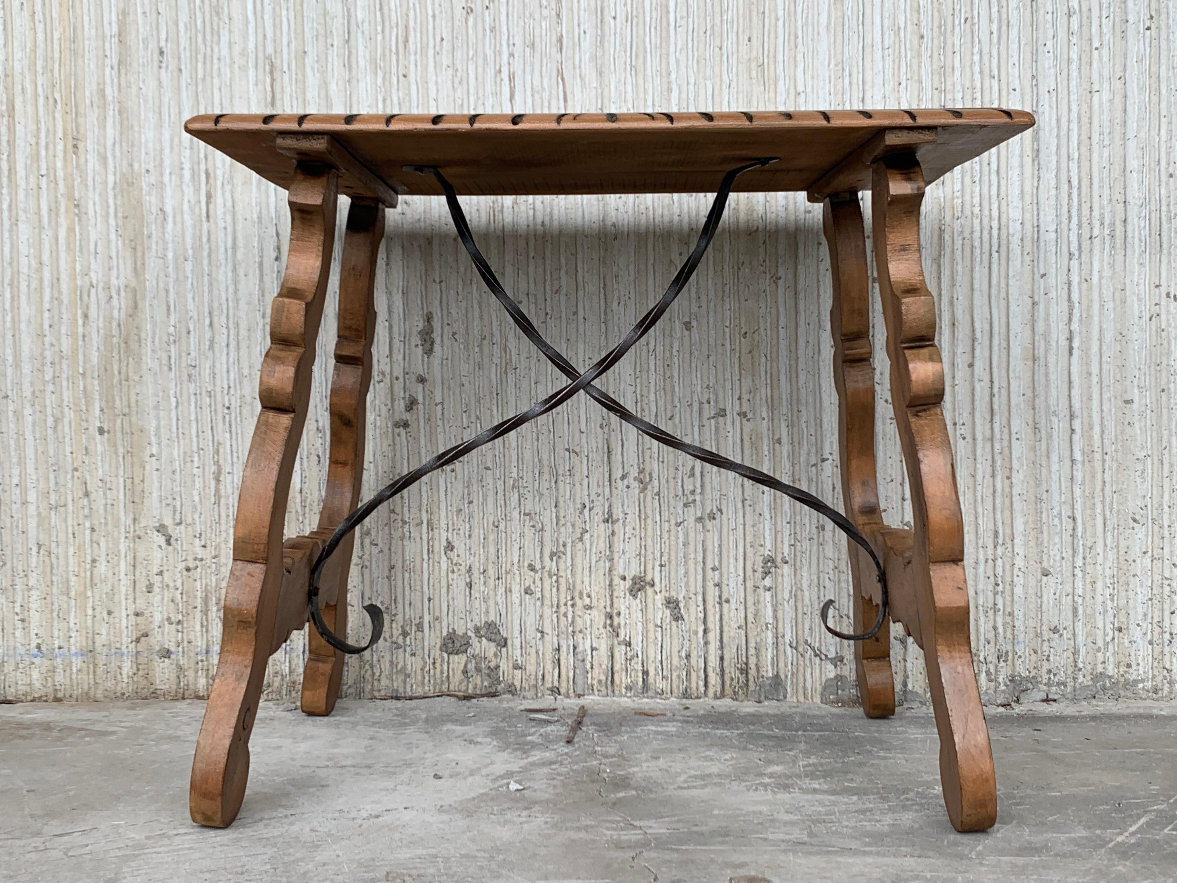 Wood Side Table of Chestnut with Carved Lyre Legs, Spanish, 18th Century