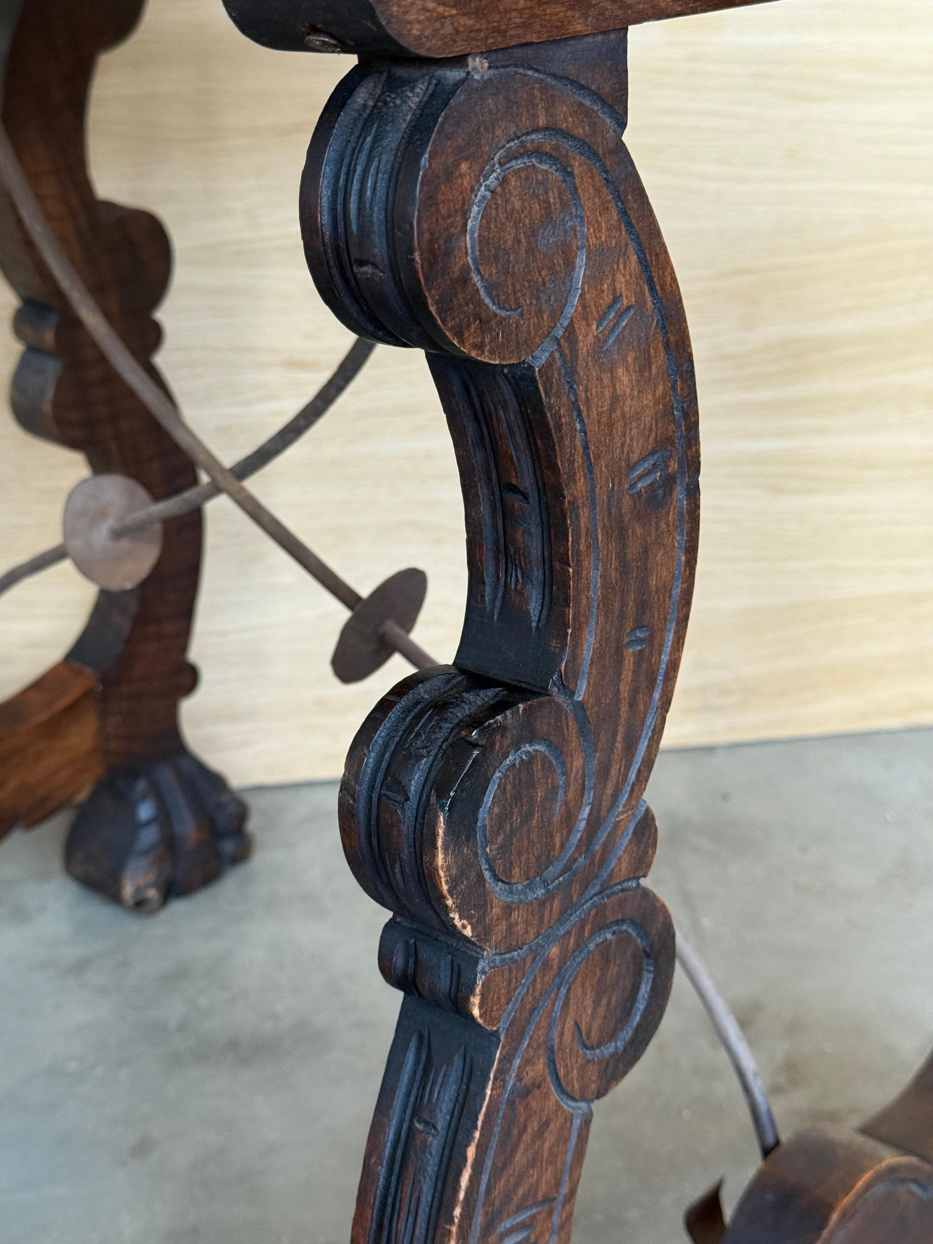 Side Table of Walnut with Carved Lyre Legs and Top, Spanish, 19th Century For Sale 7