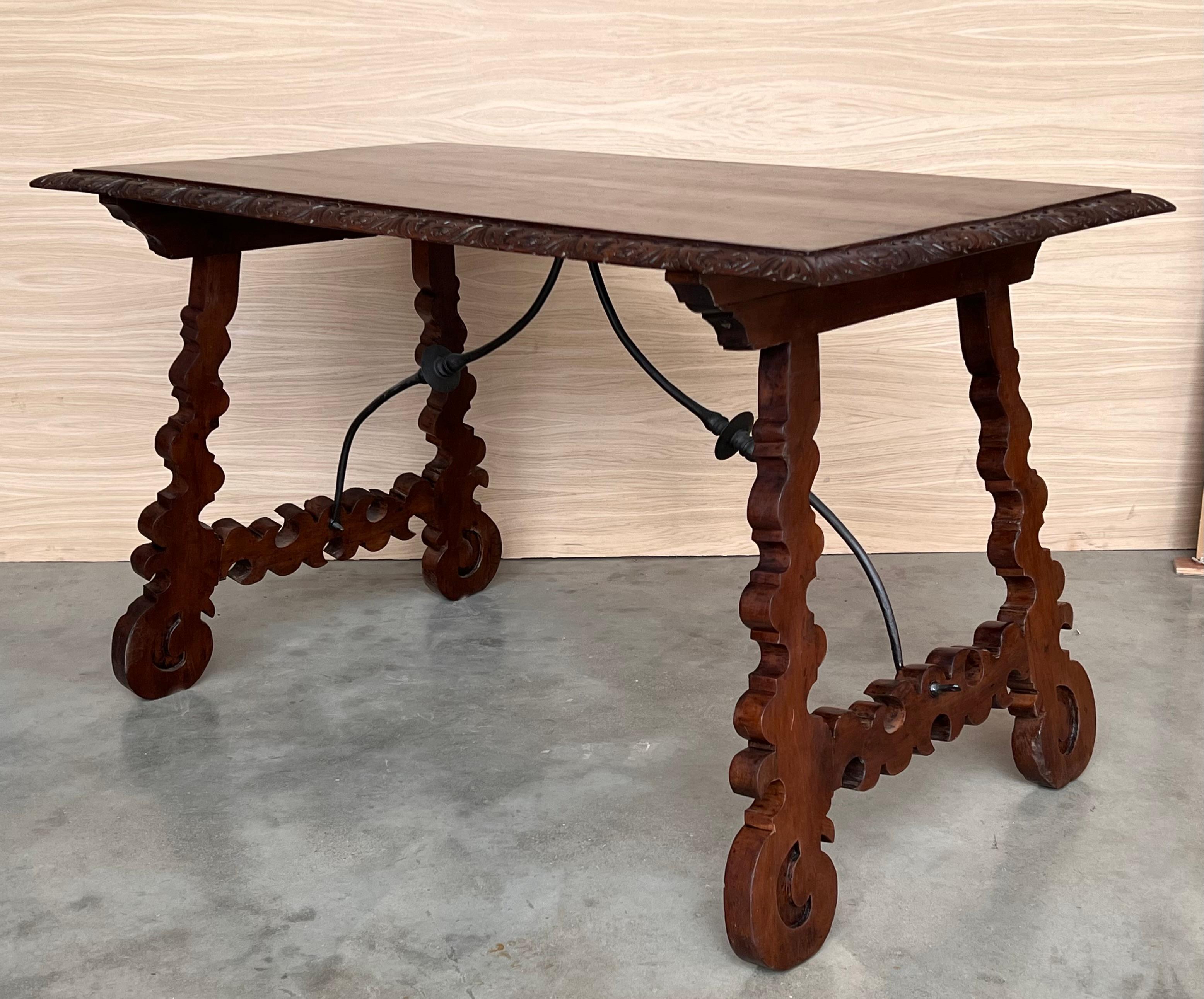 Side Table of Walnut with Carved Lyre Legs and Top, Spanish, 19th Century For Sale 2
