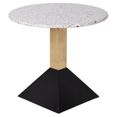 Retro Side table or pedestal table in Memphis granite