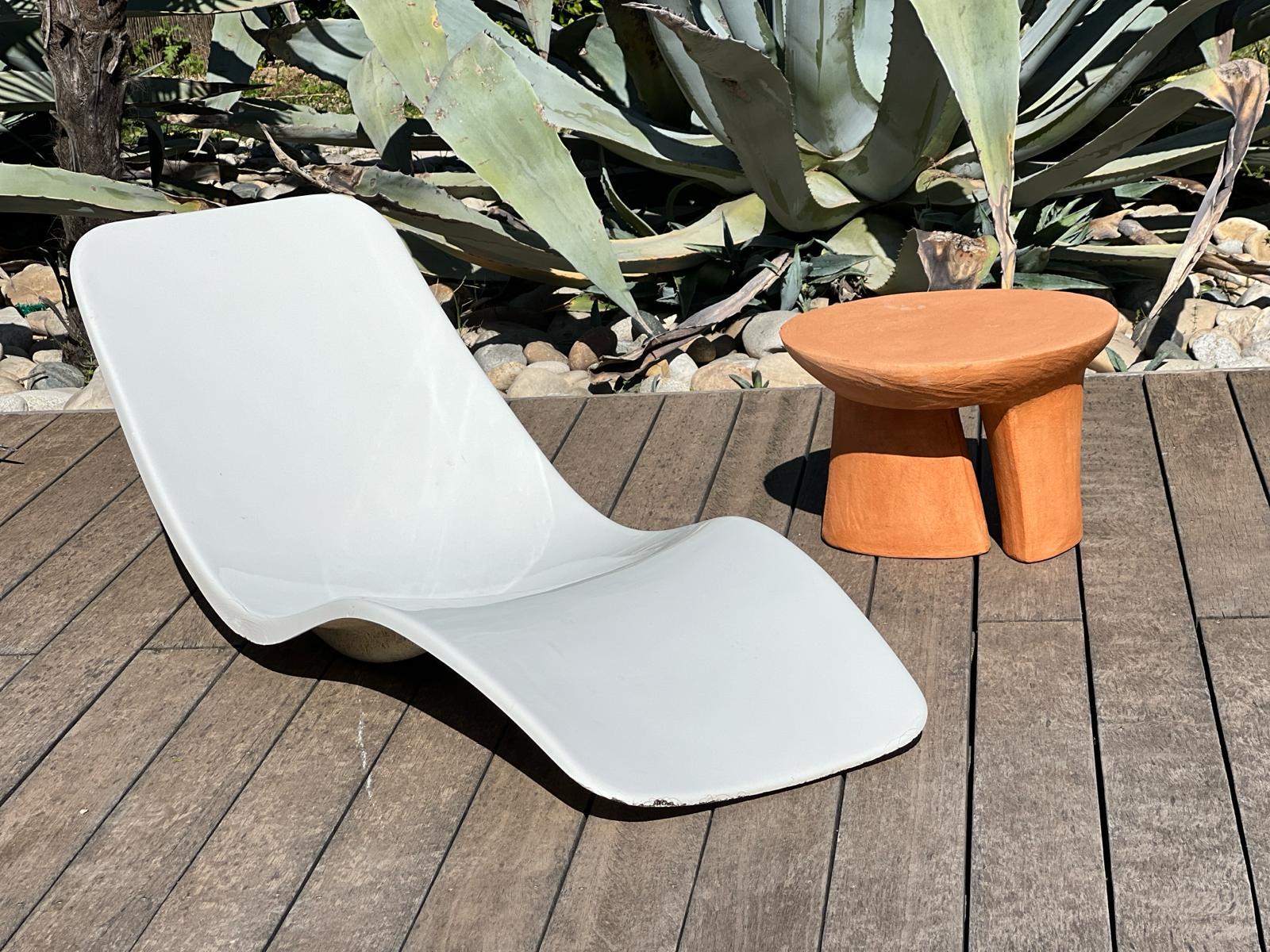 Side table or seat in terracotta earthenware by Kseniya Kravtsova, 2024 In New Condition For Sale In Saint Rémy de Provence, FR