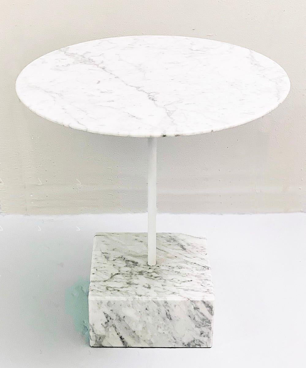 White Marble Side Table 'Primavera' by Ettore Sottsass for Ultima Edizione In Fair Condition In Brussels, BE