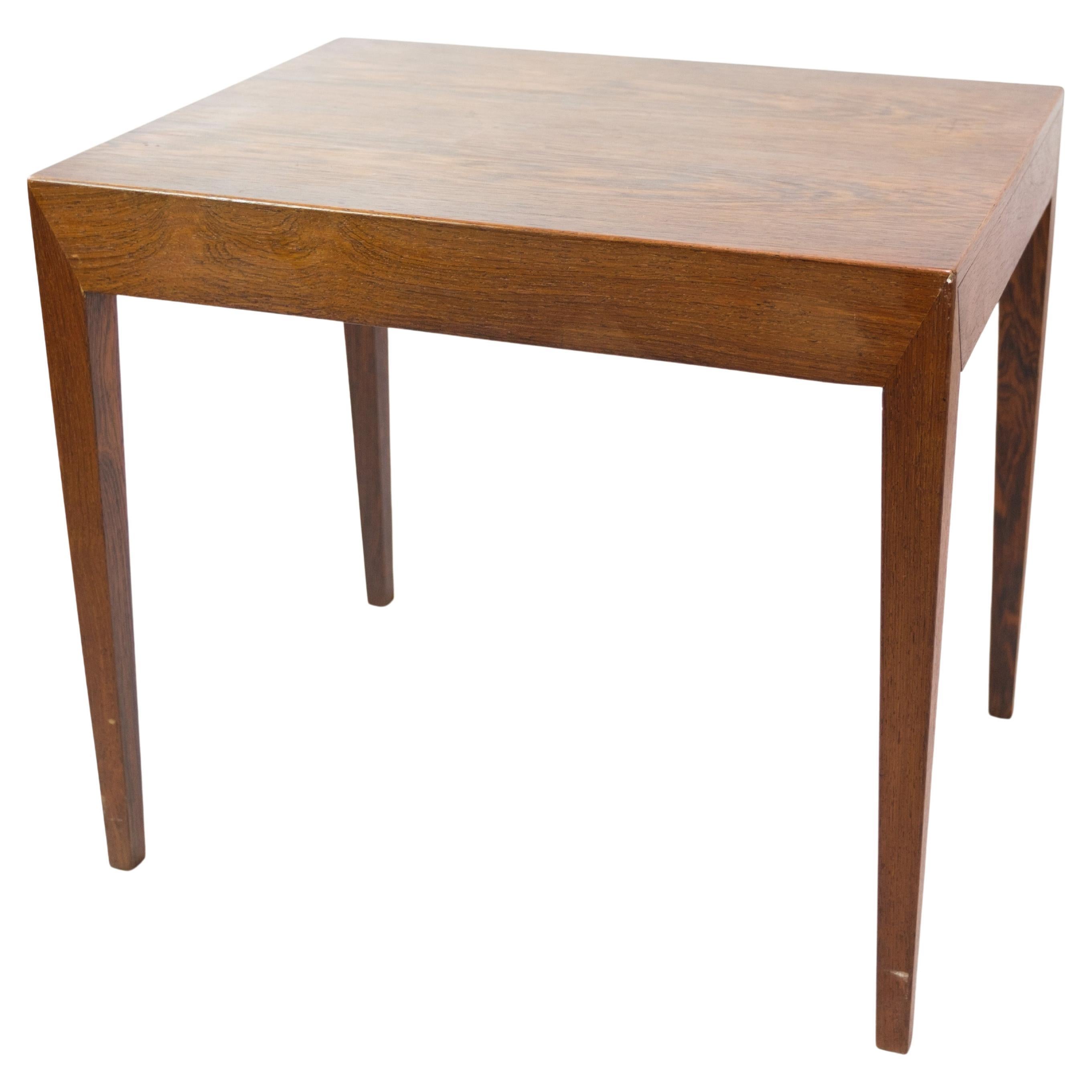 Table d'appoint en bois de rose, manufacture de meubles Haslev, 1960