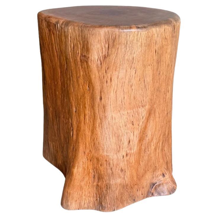 Table d'appoint Bois de litchi massif Finition naturelle Moderne Organique en vente