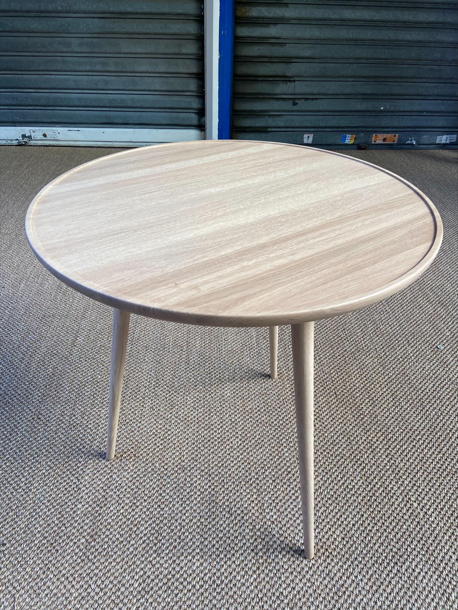 Side table - Space Copenhagen
Mater design edition
Oak
2020
Measures: H 73 x D 70.