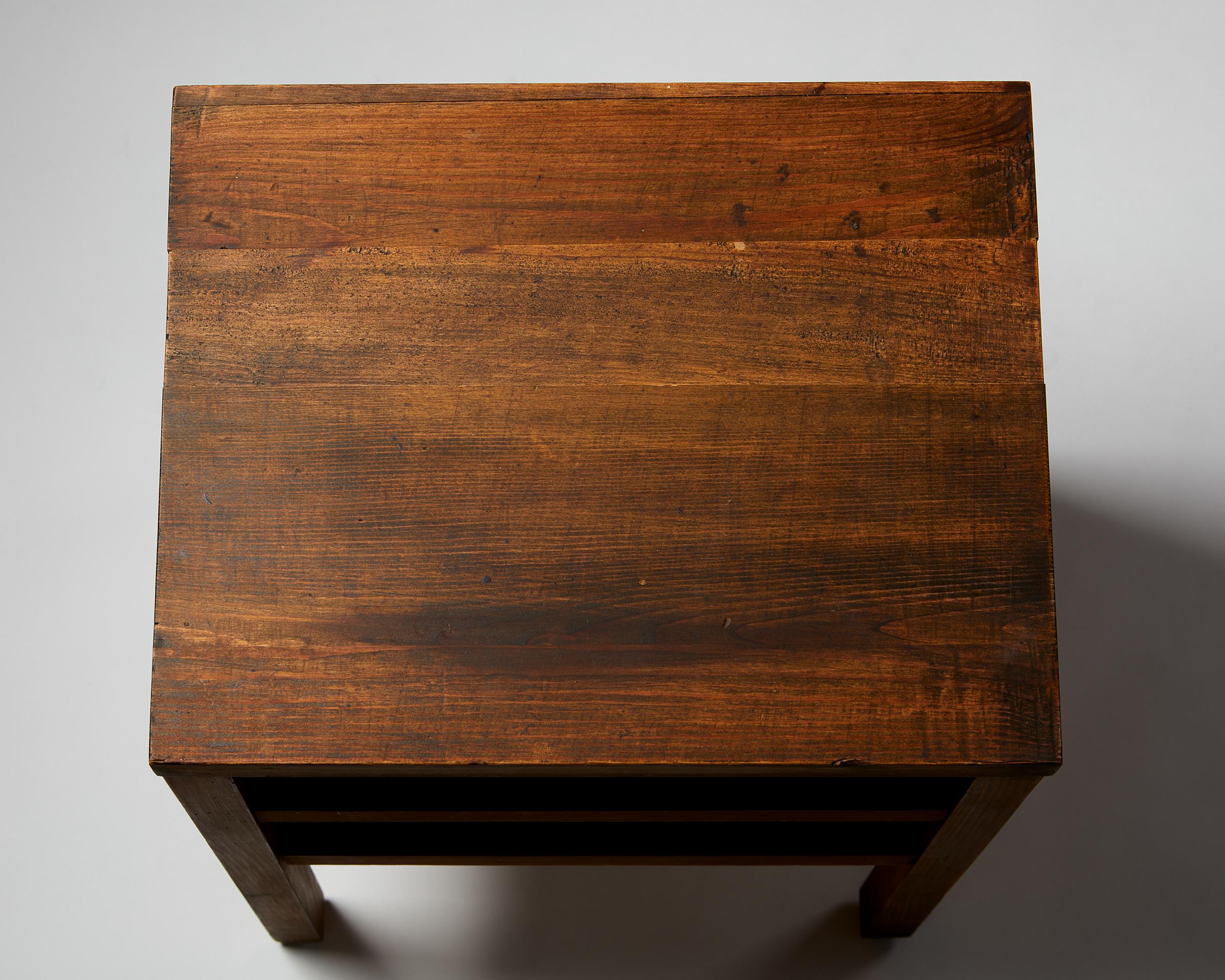 Mid-20th Century Side table ‘Sport’ by Axel Einar Hjorth for Nordiska Kompaniet, Sweden, 1930s