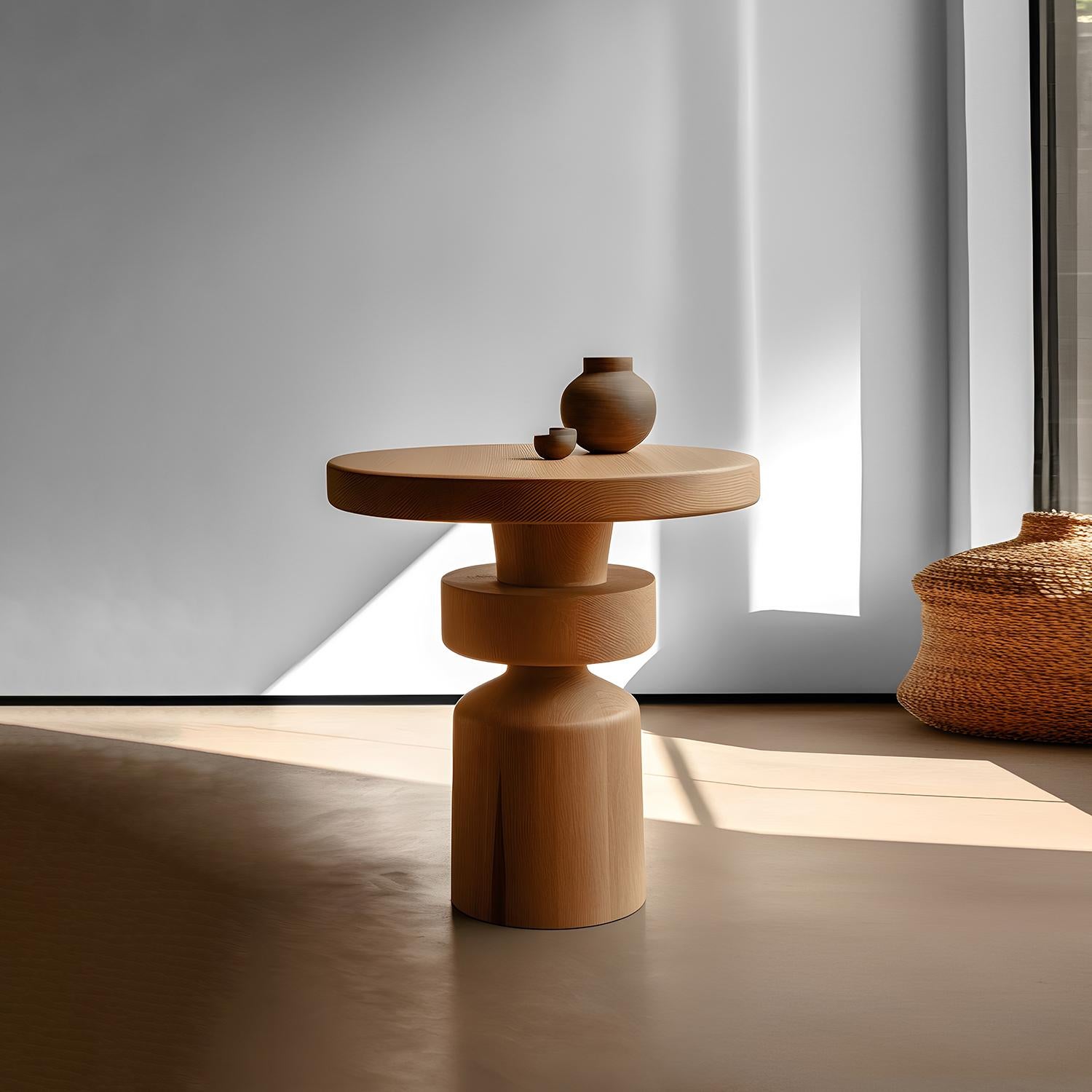 Side Table, Stool or Nightstand in Solid Wood Finish, Auxiliary Table Socle 34 In New Condition For Sale In Estado de Mexico CP, Estado de Mexico