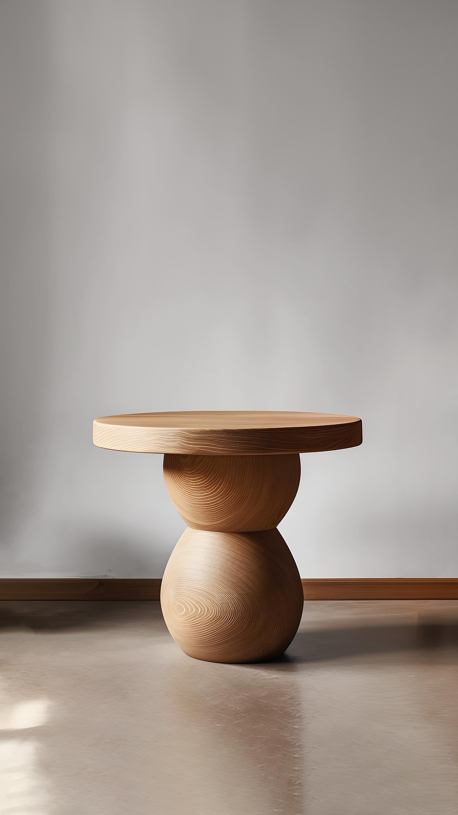 Side Table, Stool or Nightstand in Solid Wood Finish, Auxiliary Table Socle 37 In New Condition For Sale In Estado de Mexico CP, Estado de Mexico