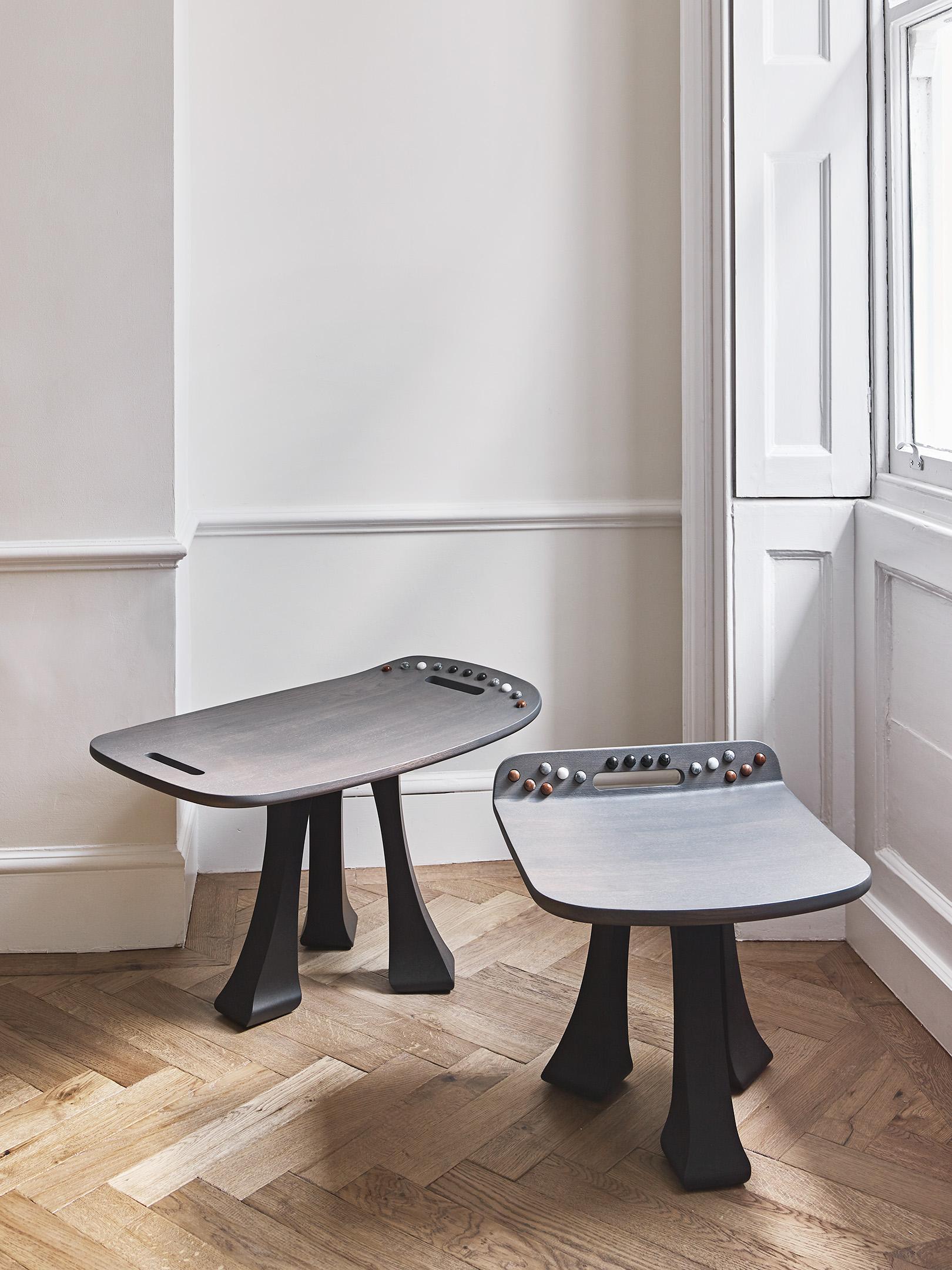 Hand carved solid oak side table and stool set with marble gems from SoShiro For Sale 6