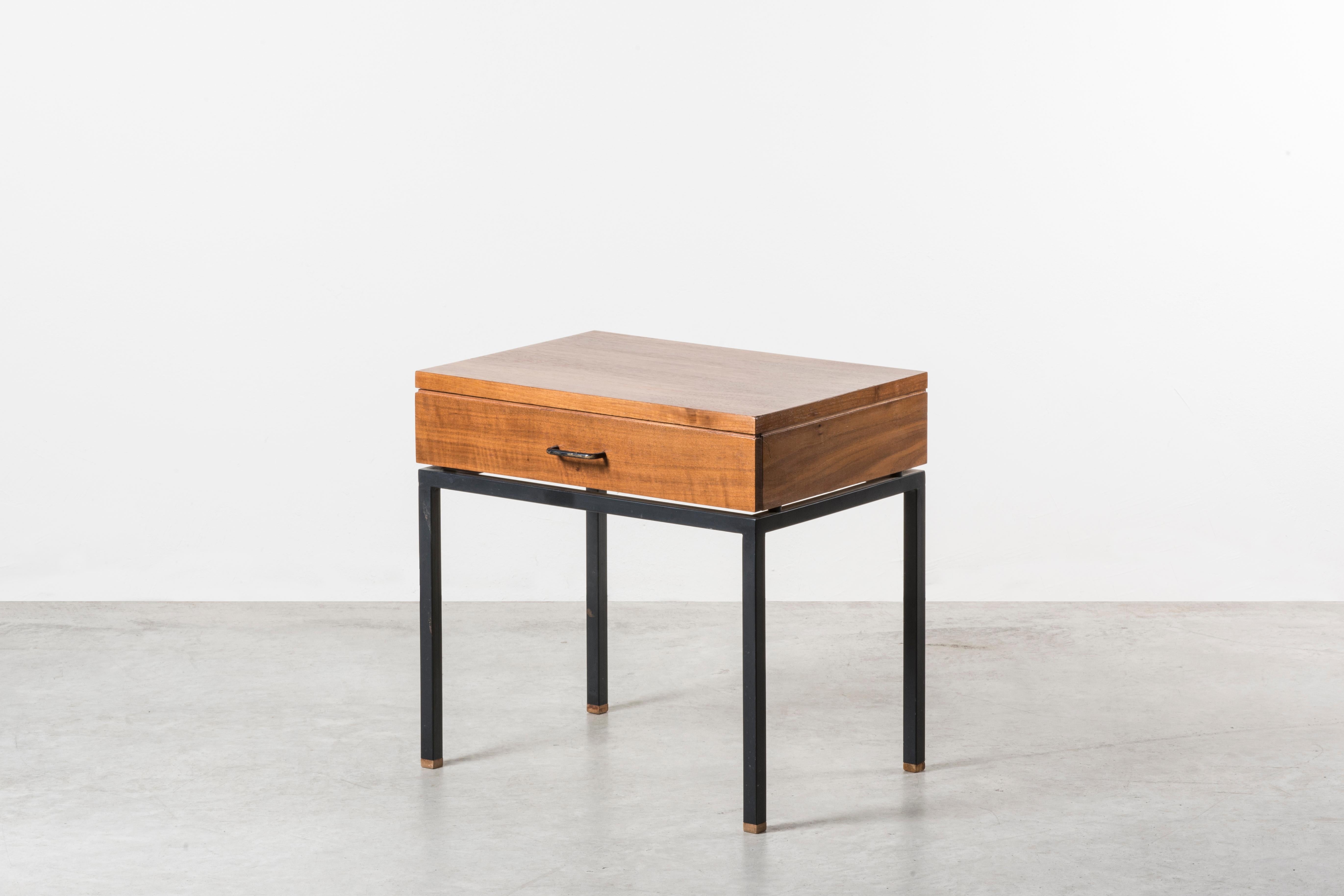 Table d'appoint-Studio BBPR-Milieu du 20ème siècle-Italie Bon état - En vente à Milano, Lombardia