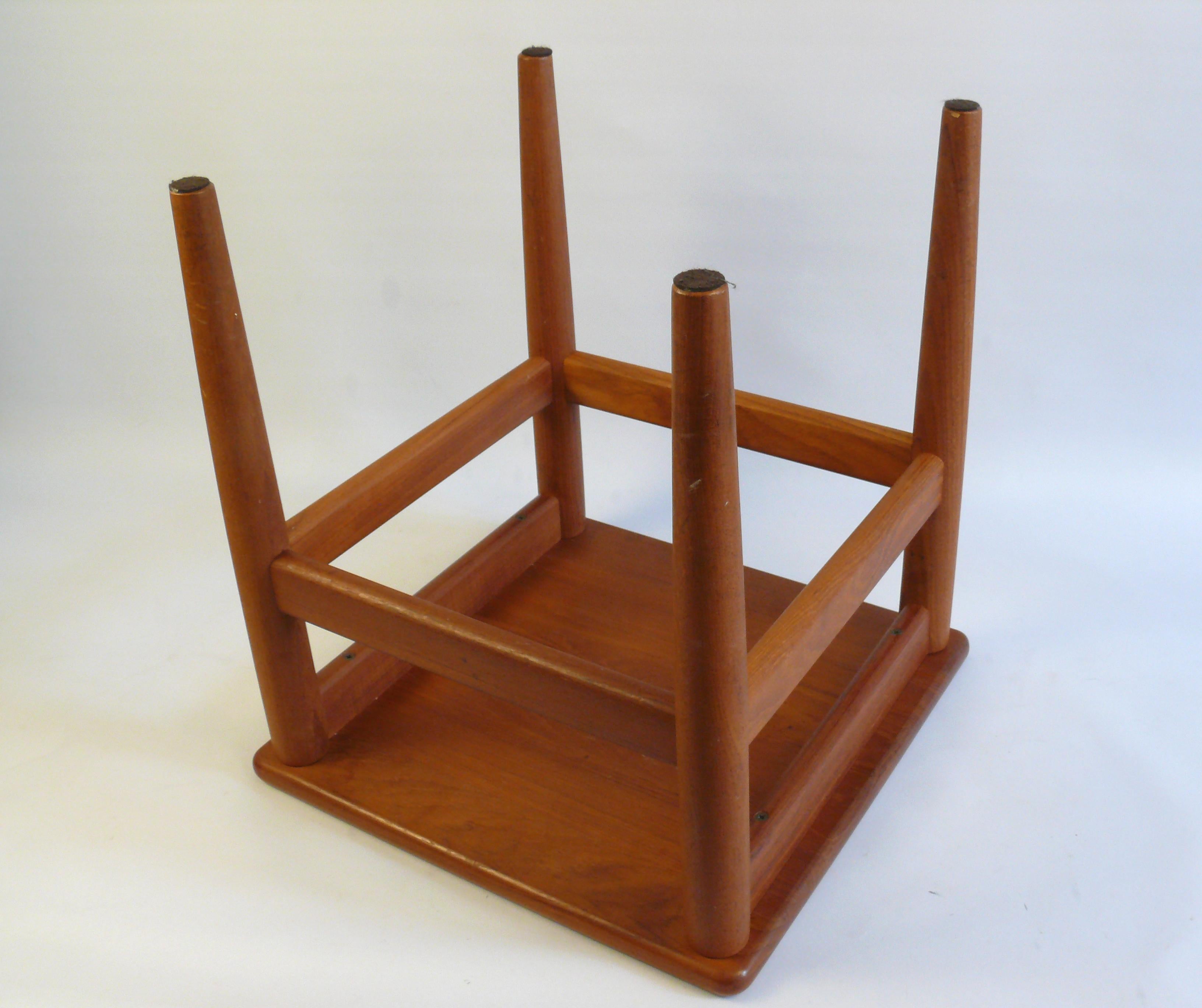 Side Table/Tabouret, Danish Design, 1960s For Sale 1
