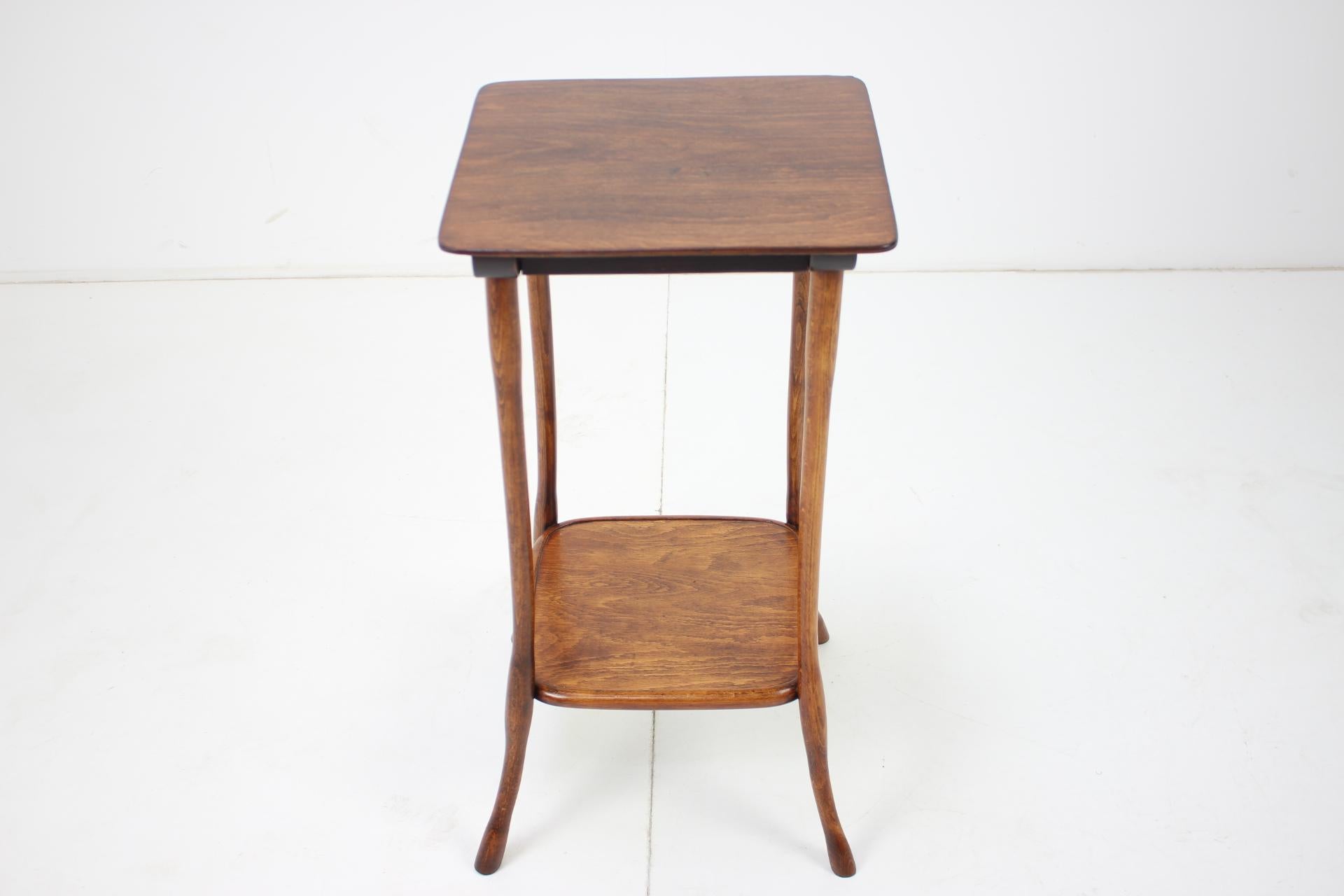 thonet side table