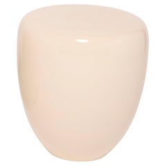 Mesa auxiliar, Arena blanca DOT S de Reda Amalou, 2017 - Lacado brillante o mate