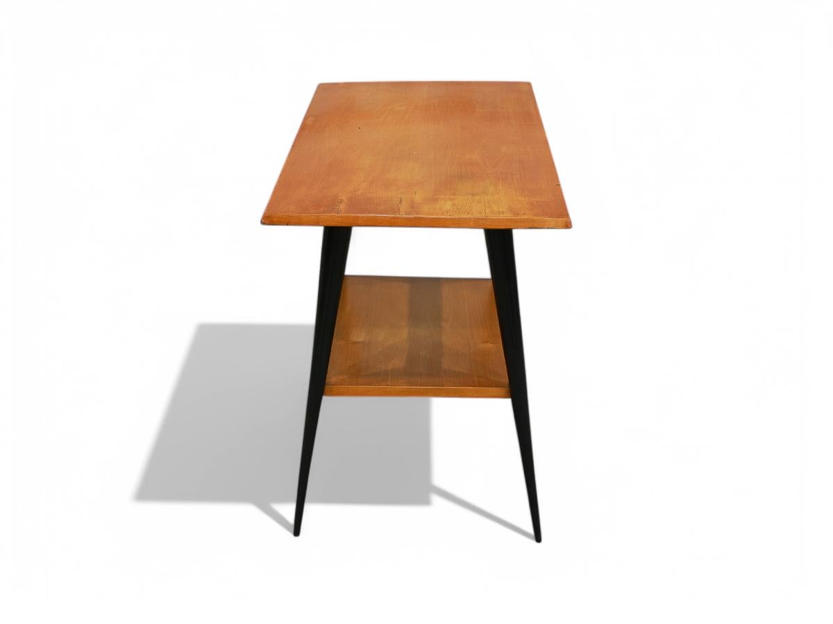 Mid-Century Modern Side Table with a Swivel Top in Pau Marfim & Ebony Finish, c.1950s For Sale