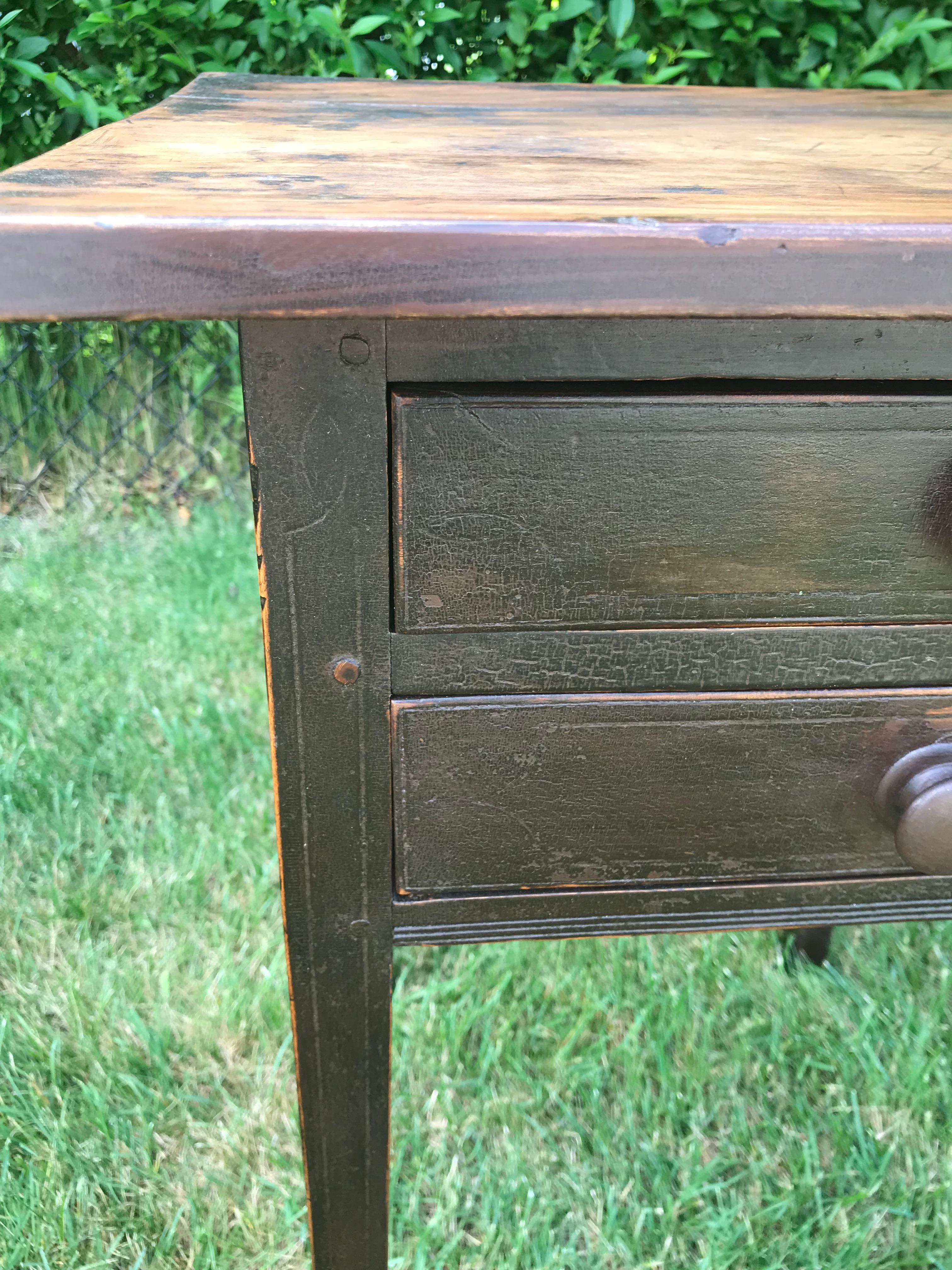 Side Table with Dark Painted Base and Knobs 6