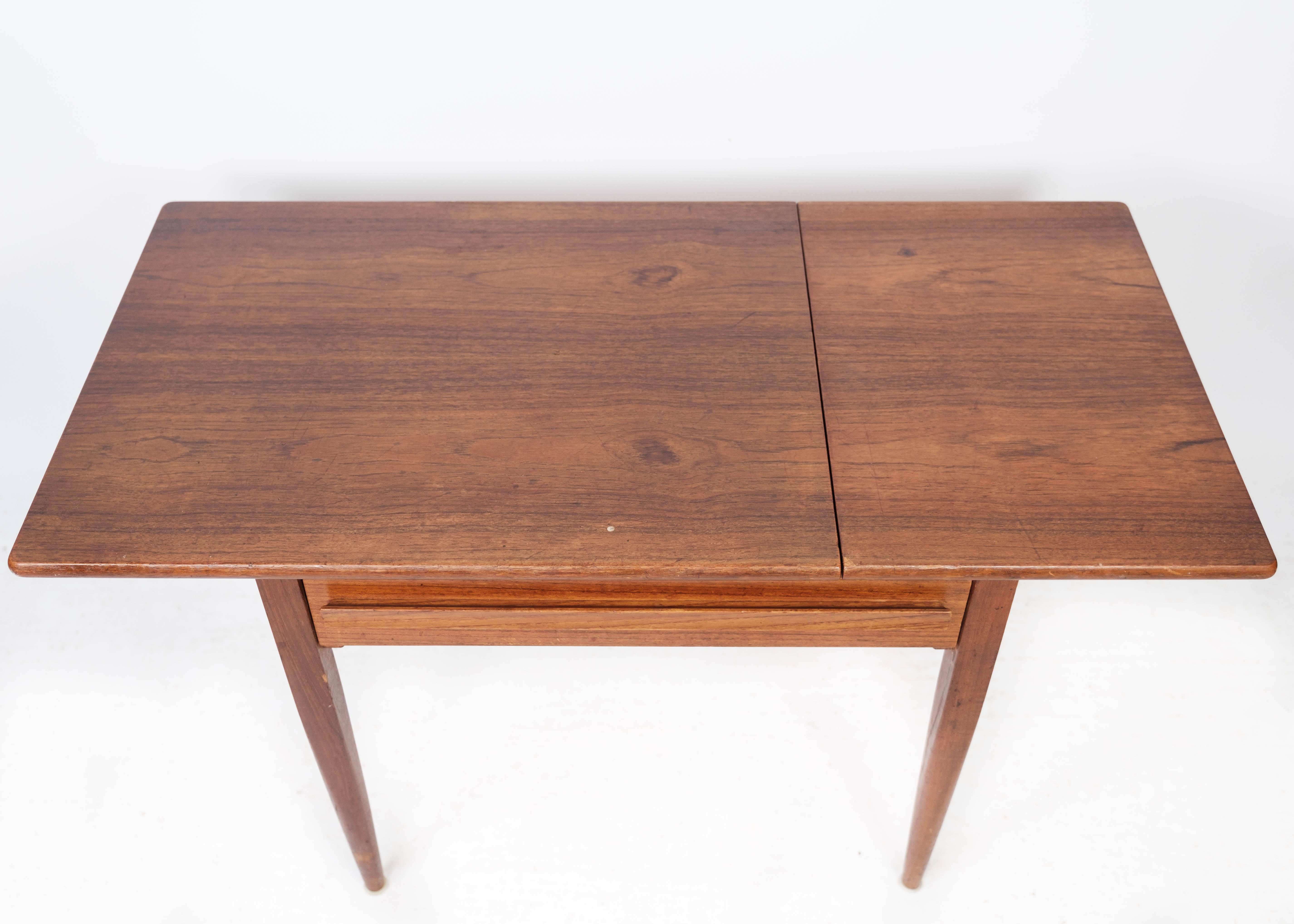 Table d'appoint danoise design danois fabriquée par Silkeborg Furniture à partir des années 1960 en vente 2