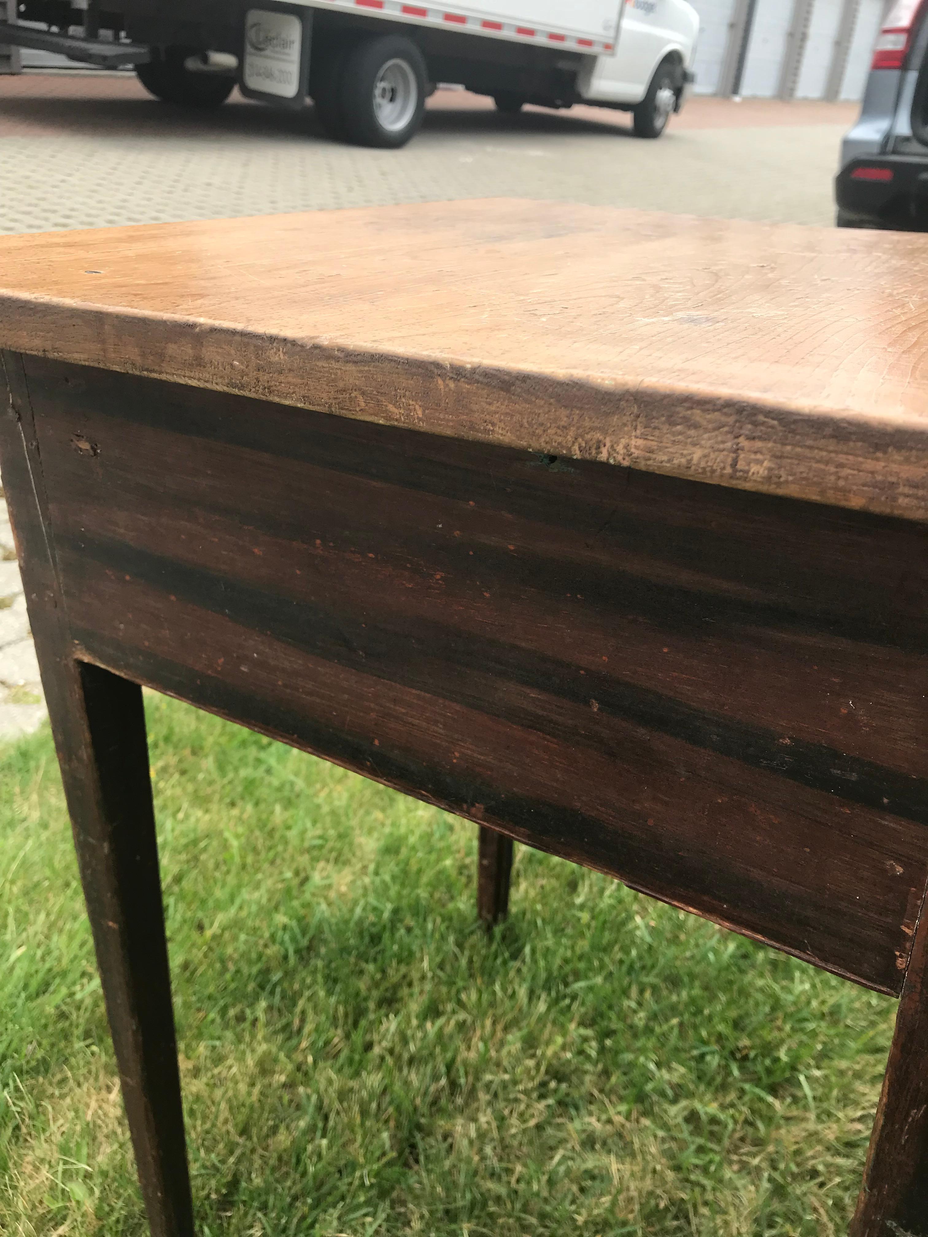 Side Table with Grain Paint 2