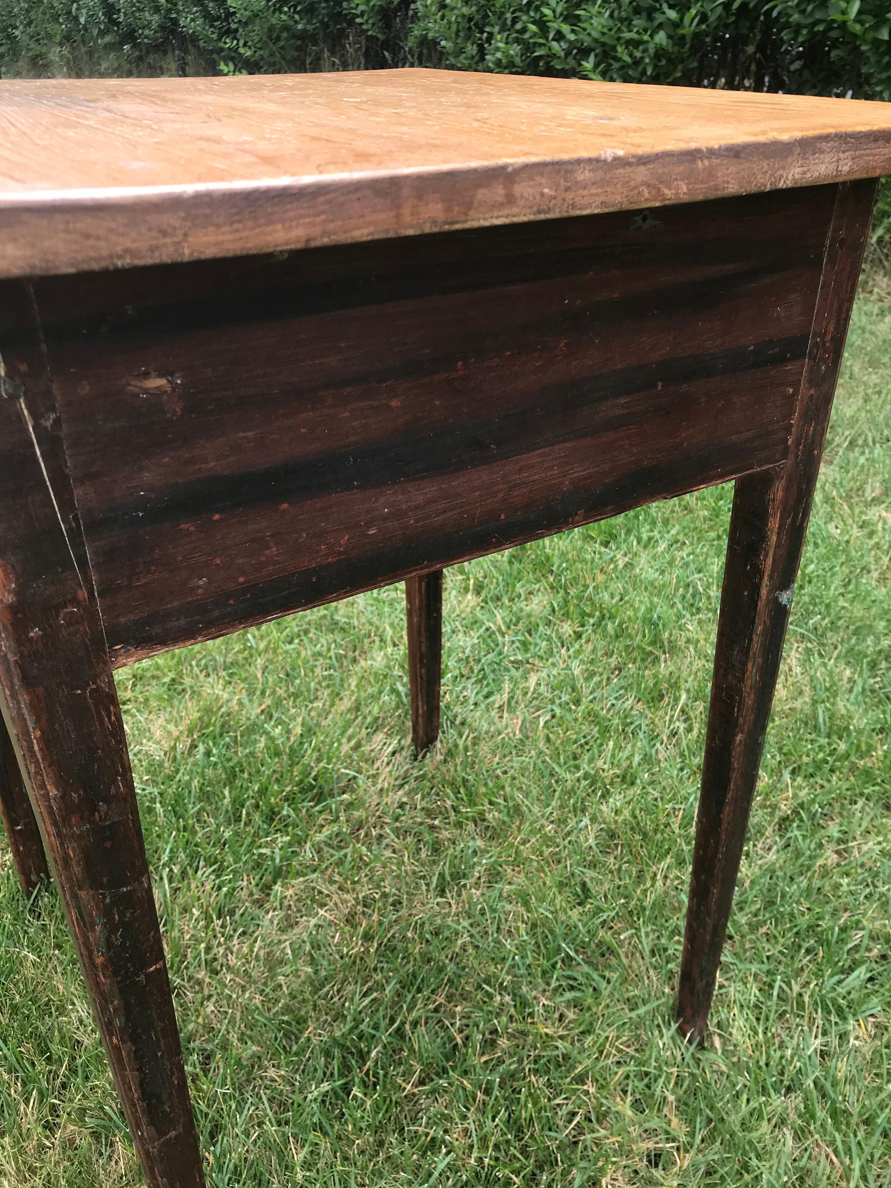Side Table with Grain Paint 3