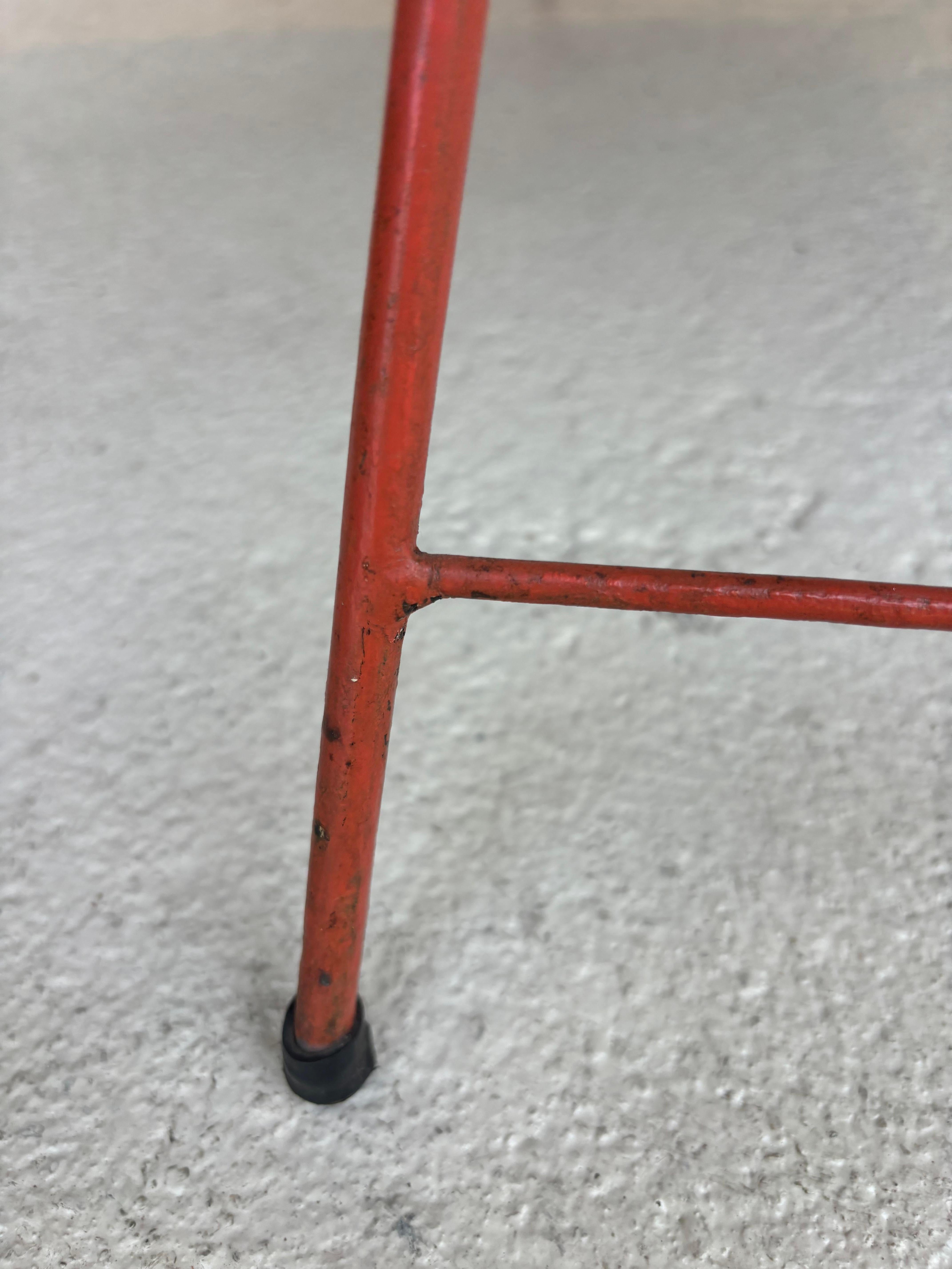 Side table with Magazine Rack by Abraham Palatnik For Sale 6