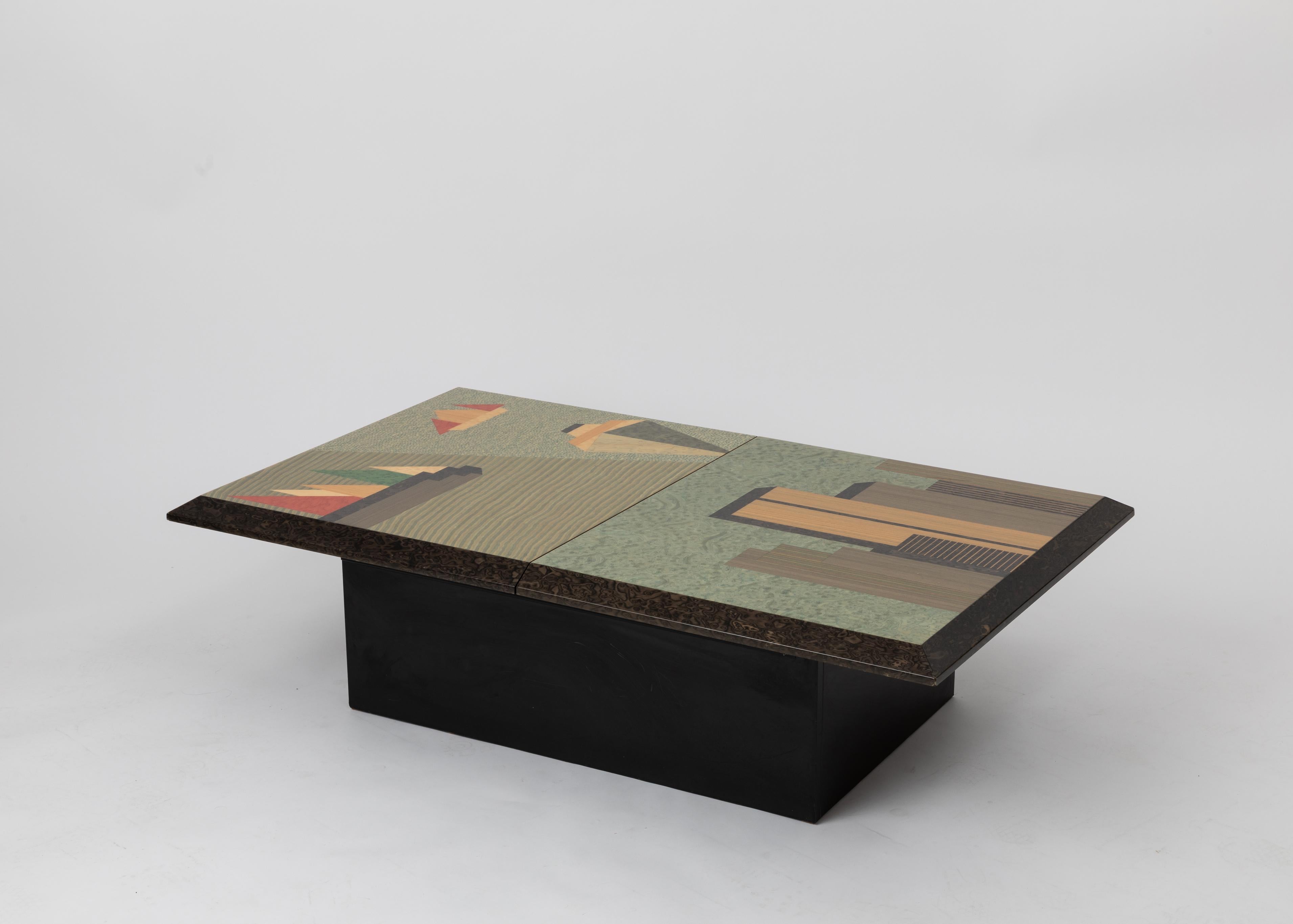 Post-Modern Postmodern Coffee Table with Mirrored Bar by Giovanni Offredi for Saporiti, 1980 For Sale