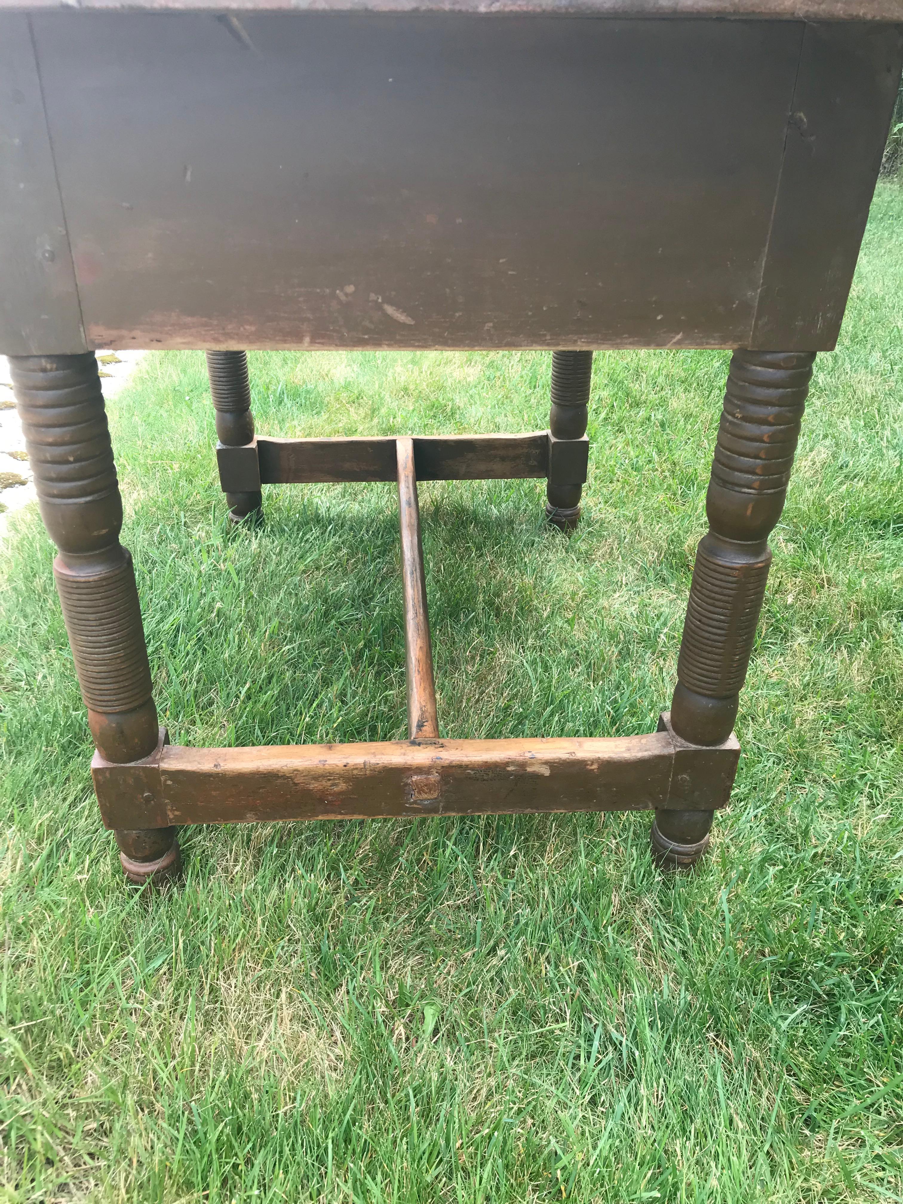 Side Table with Pinwheel Carvings In Good Condition In Nantucket, MA