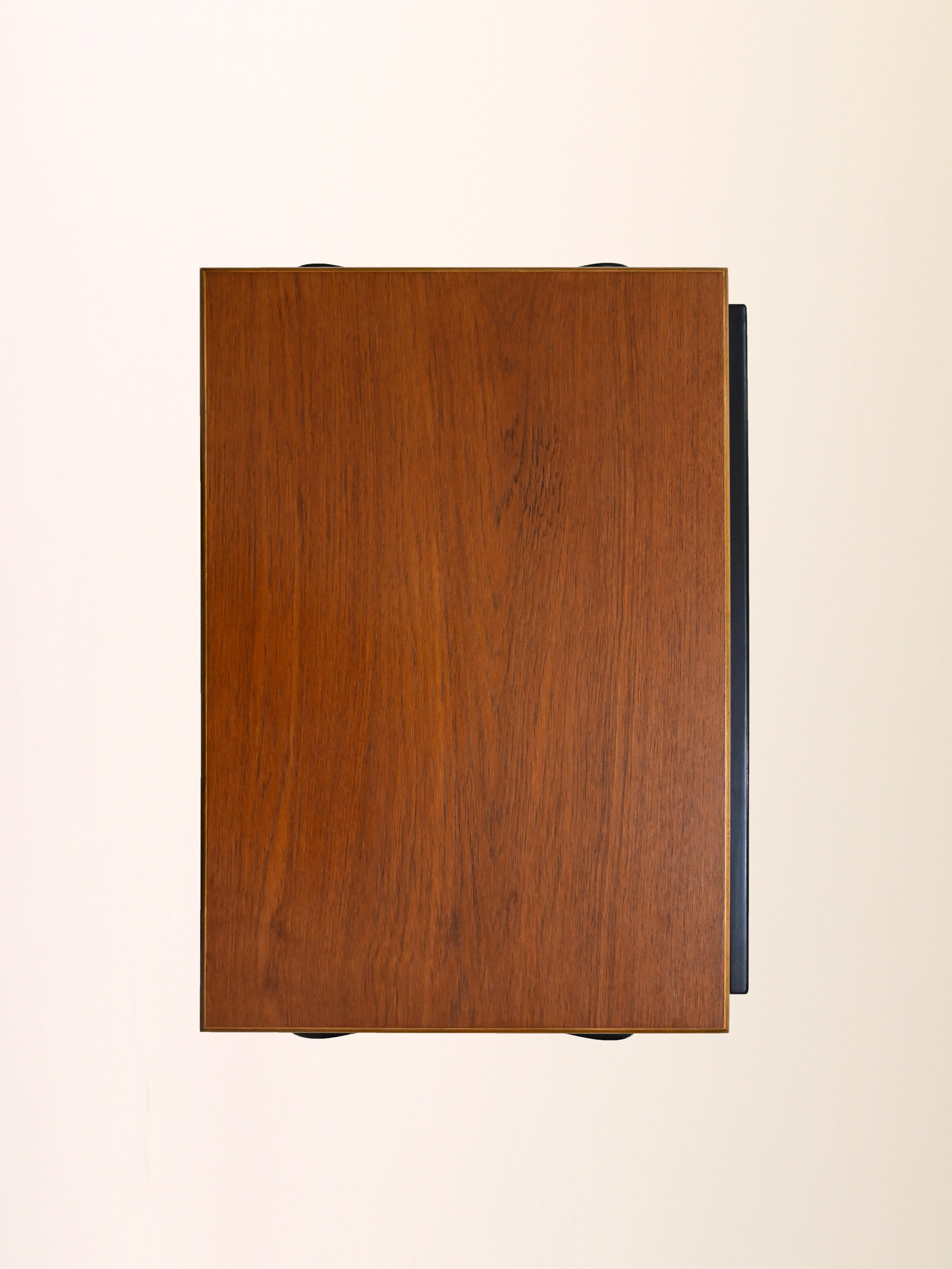 Table d'appoint avec compartiment pour la couture en vente 6