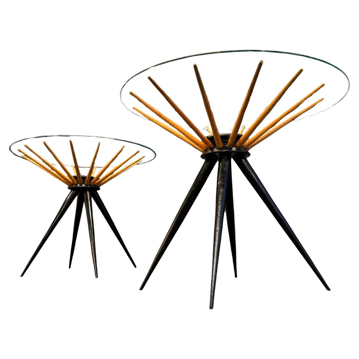 Tables d'appoint en bois dur et verre bicolore, Giuseppe Scapinelli, années 1950 - Lot 768A en vente