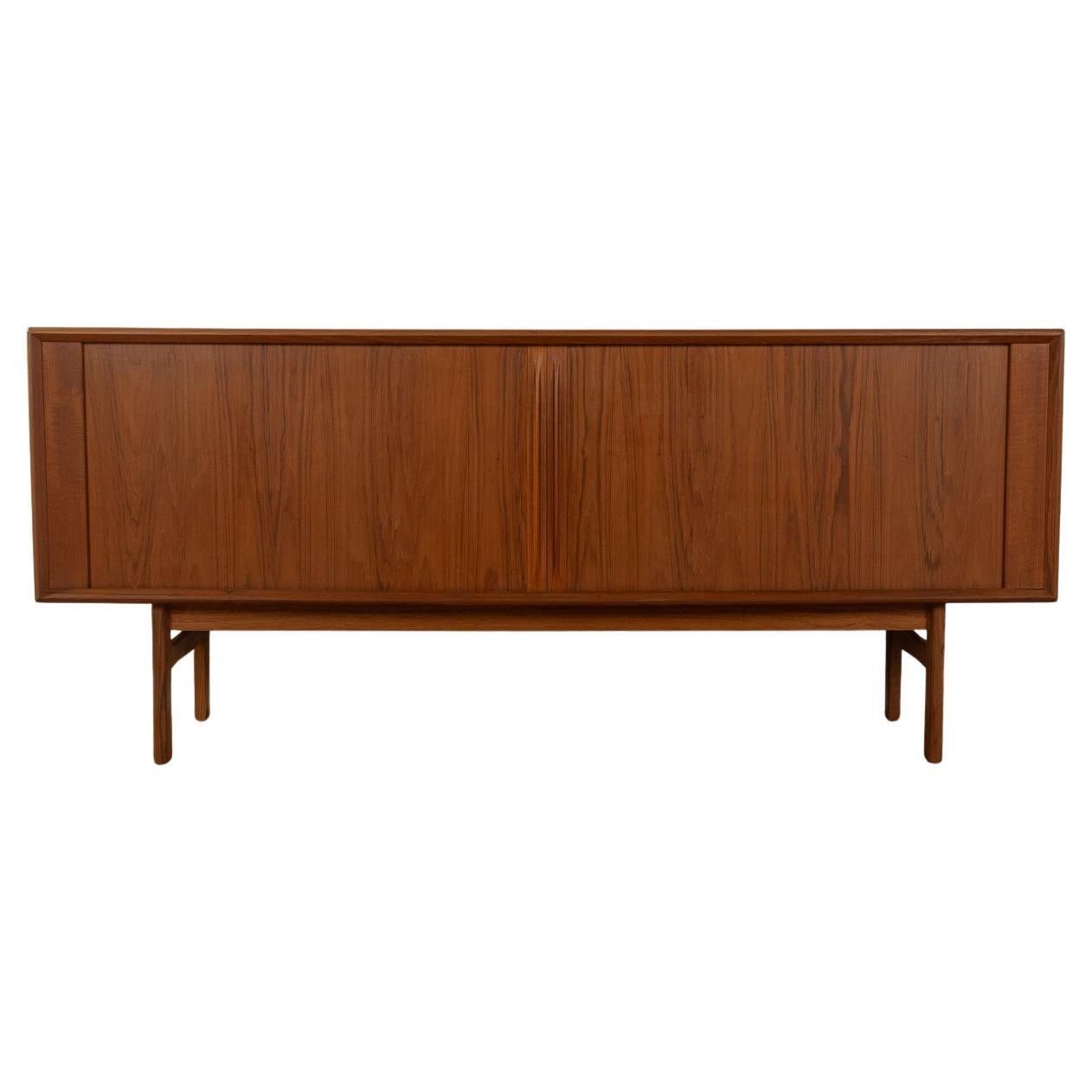 Buffet 156, Bernhard Pedersen & Søn en vente