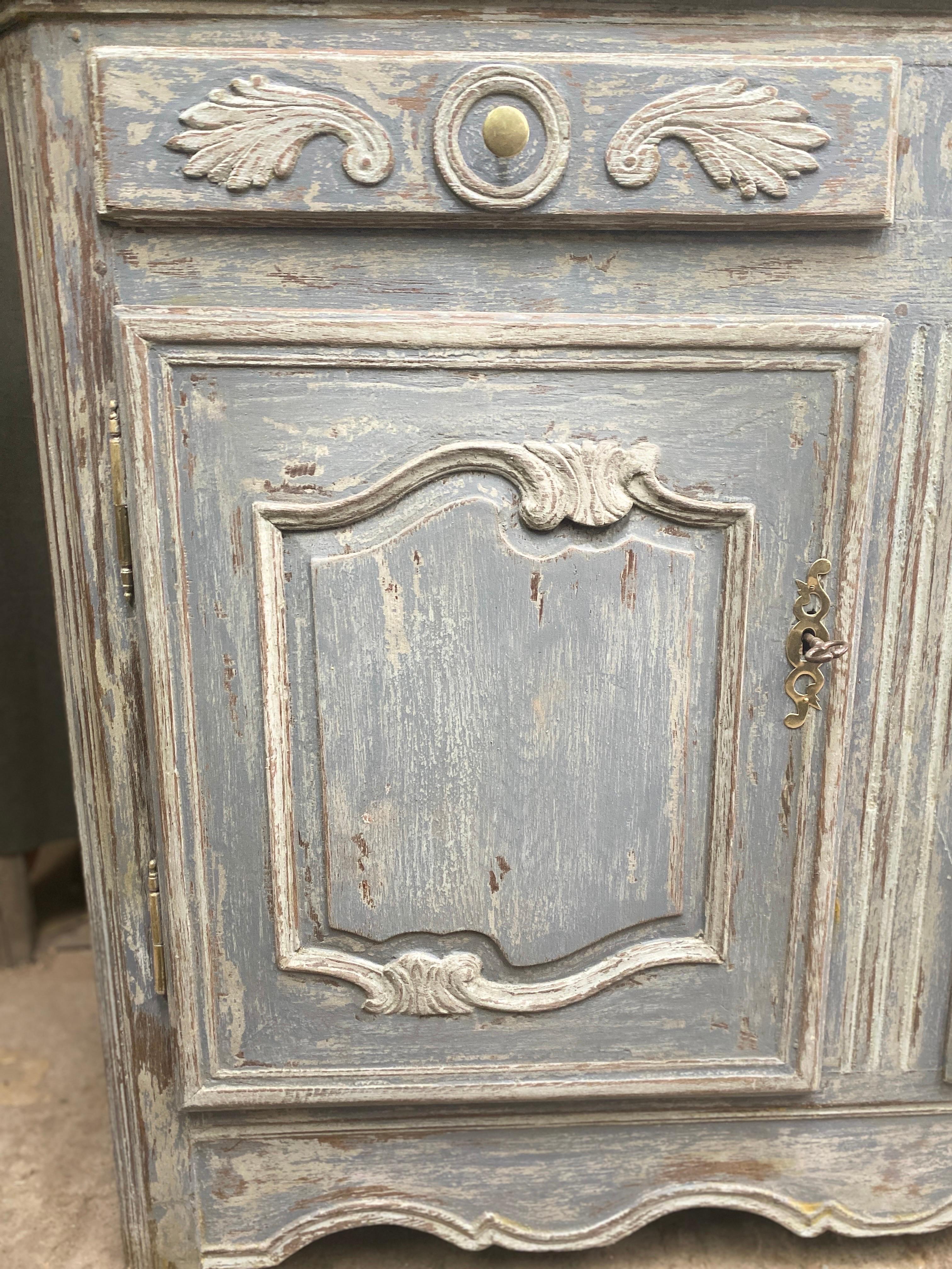 Oak Sideboard 18th century Louis xiv For Sale