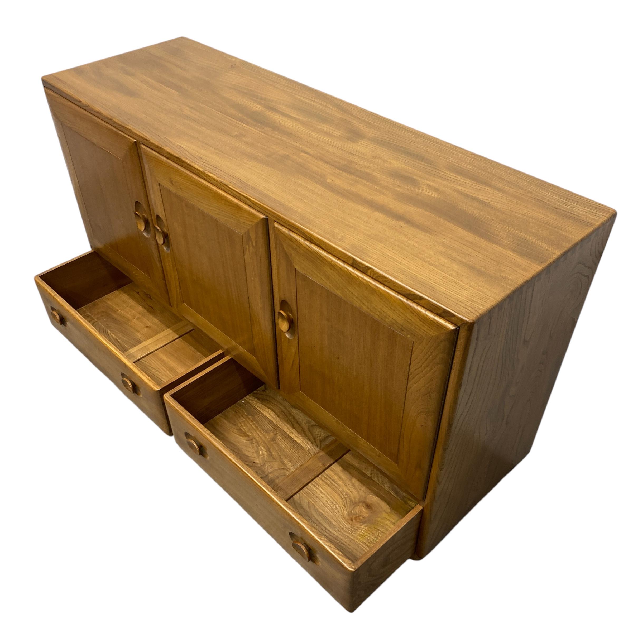 Sideboard 1970s Ercol Windsor Model 468 6