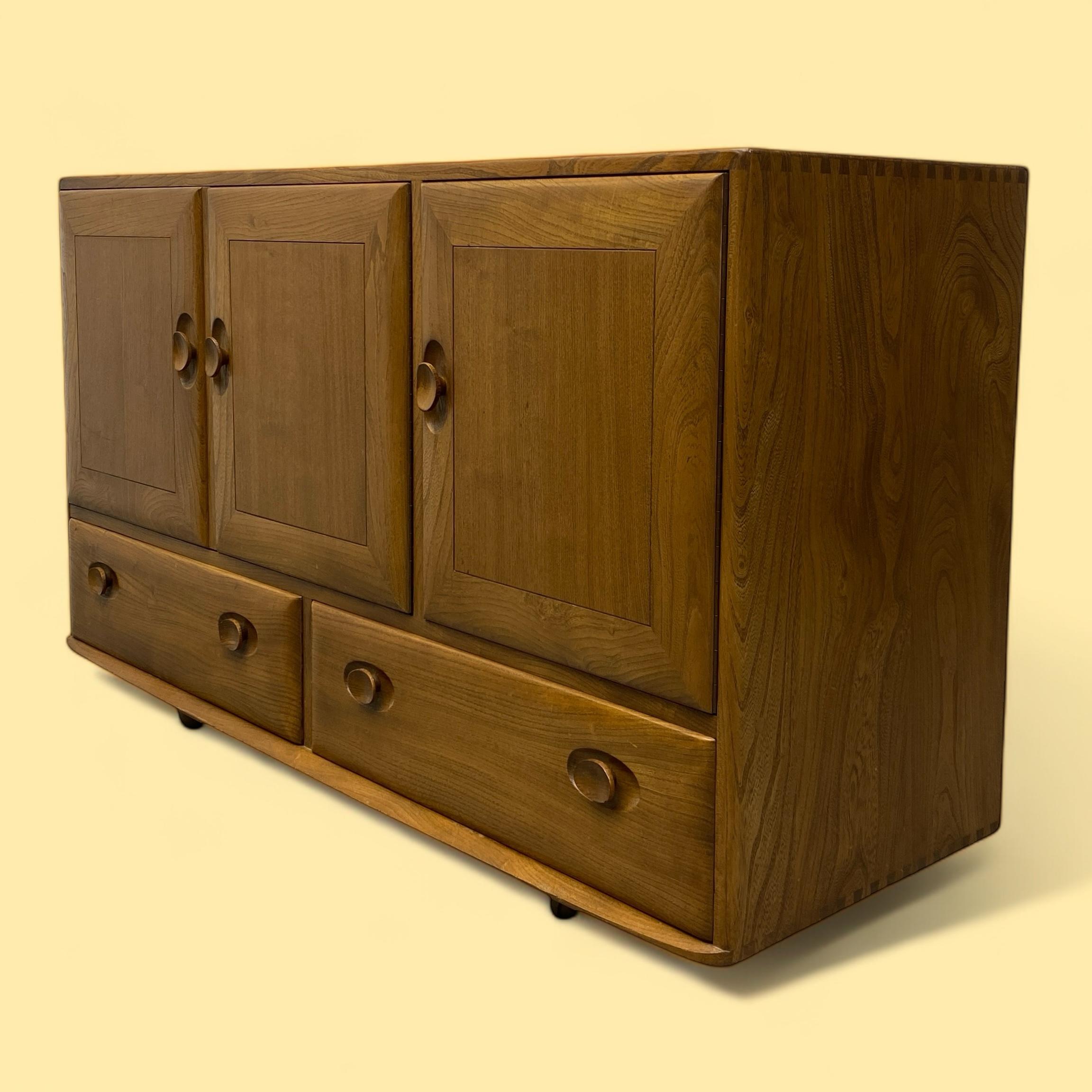 Mid-Century Modern Sideboard 1970s Ercol Windsor Model 468