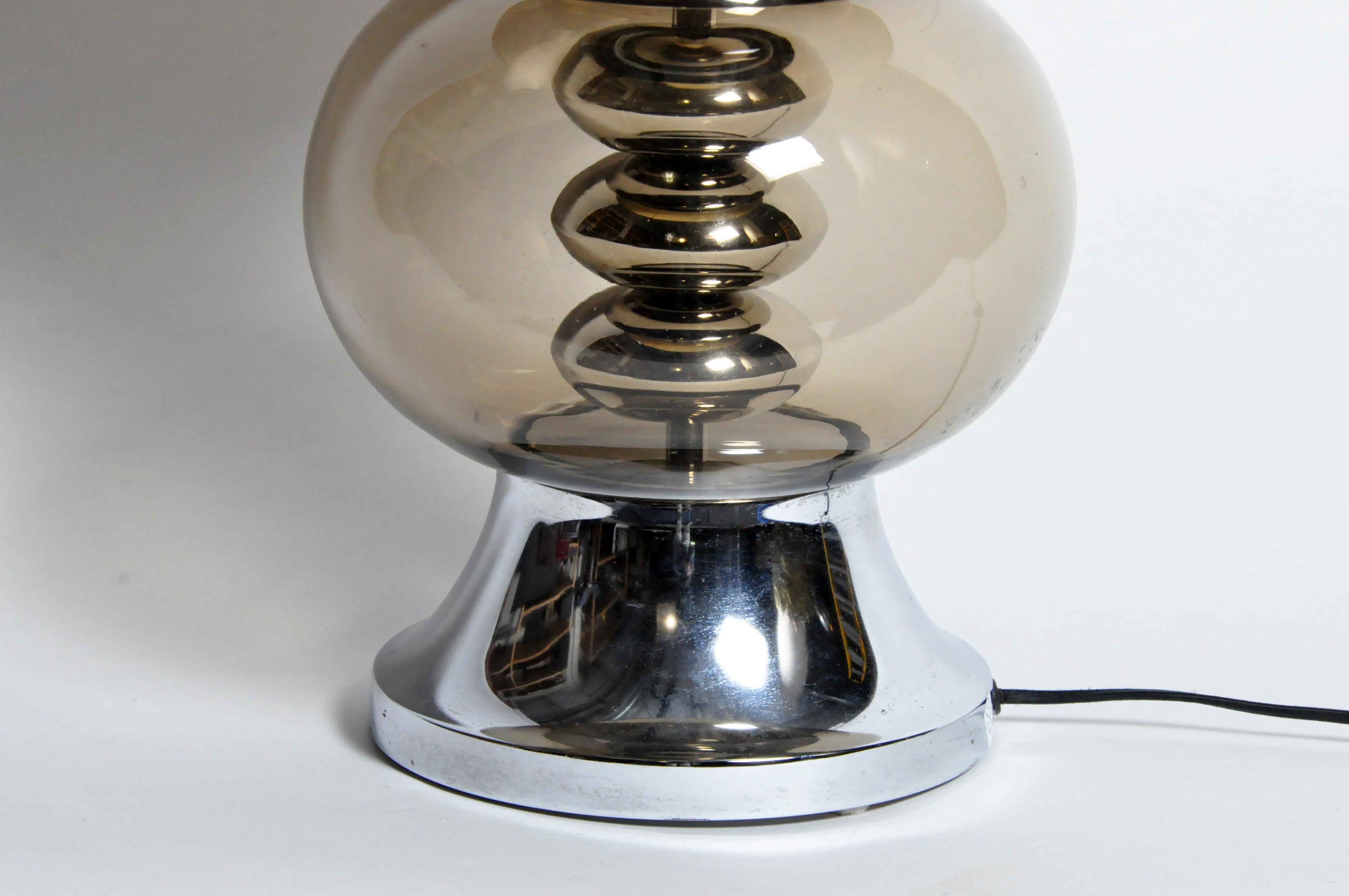 Pair of Glass and Chrome Table Lamps 3