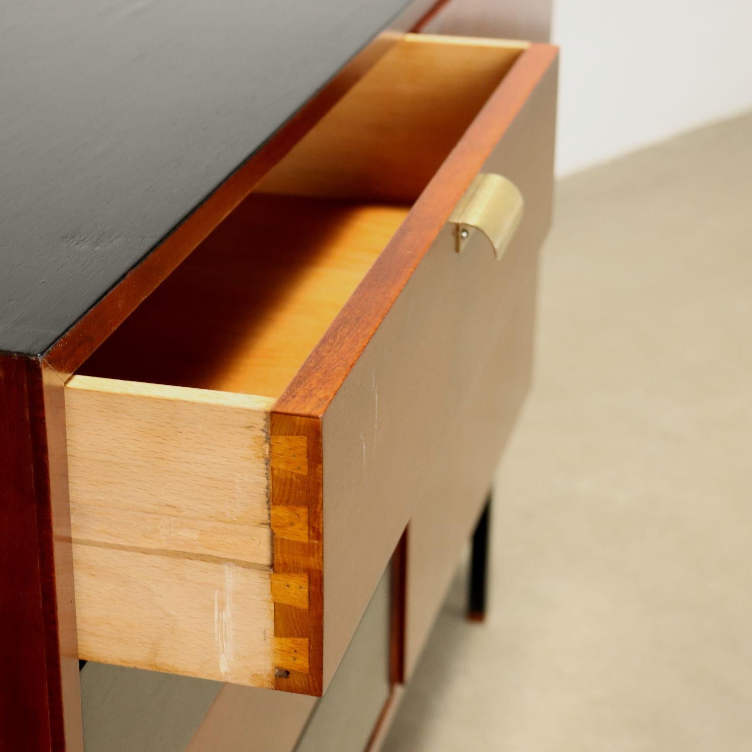 Mid-Century Modern Sideboard Anni 60 in teak e ottone For Sale