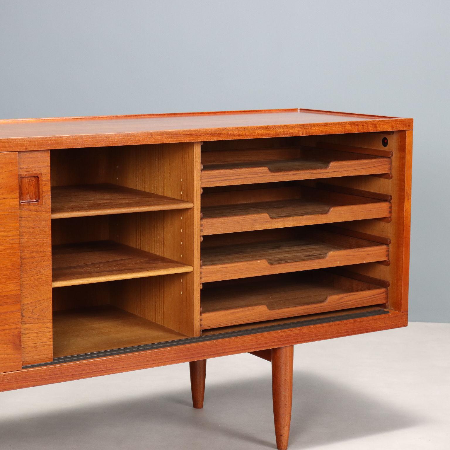 Danish Sideboard anni '60 produzione Danese For Sale