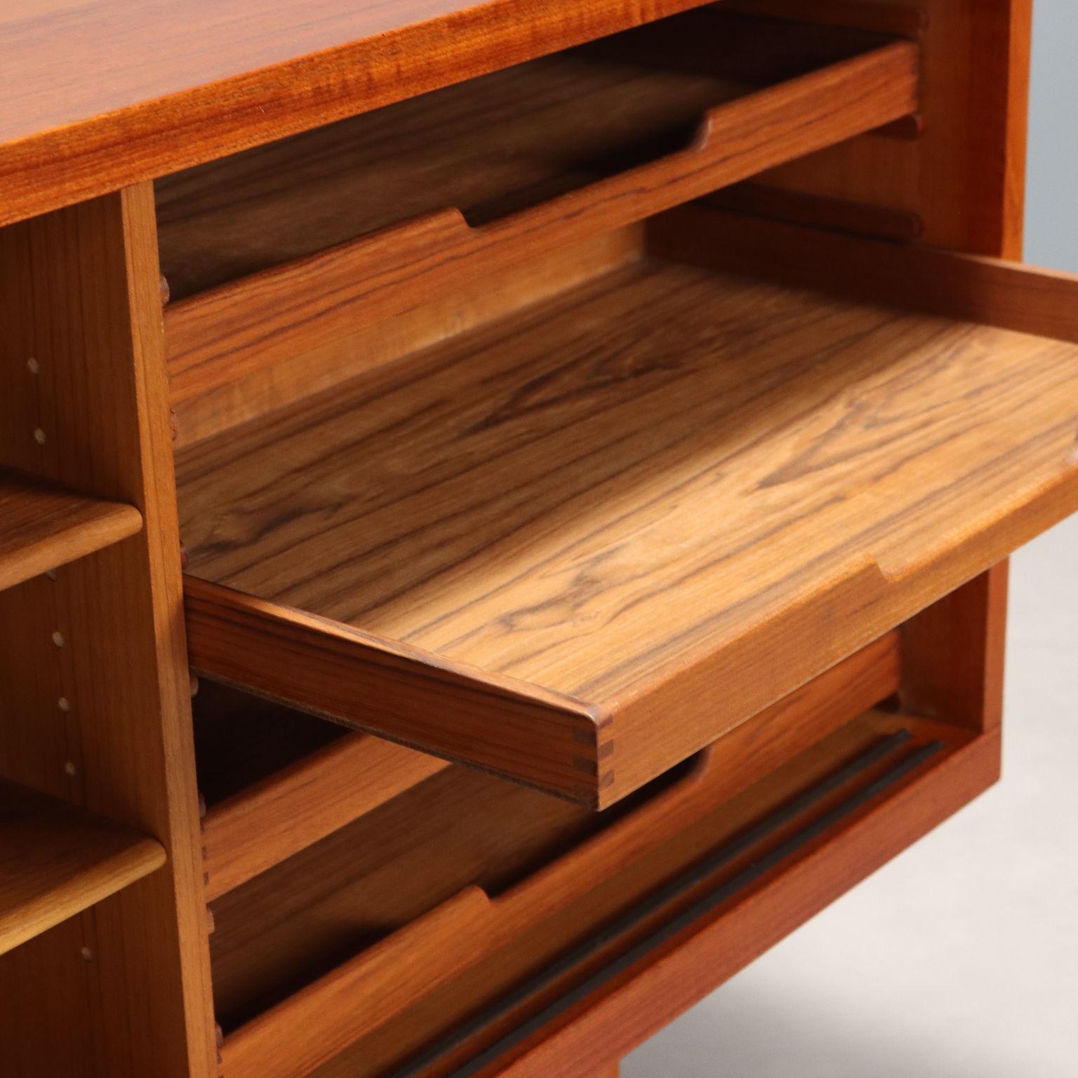 Sideboard anni '60 produzione Danese In Excellent Condition For Sale In Milano, IT