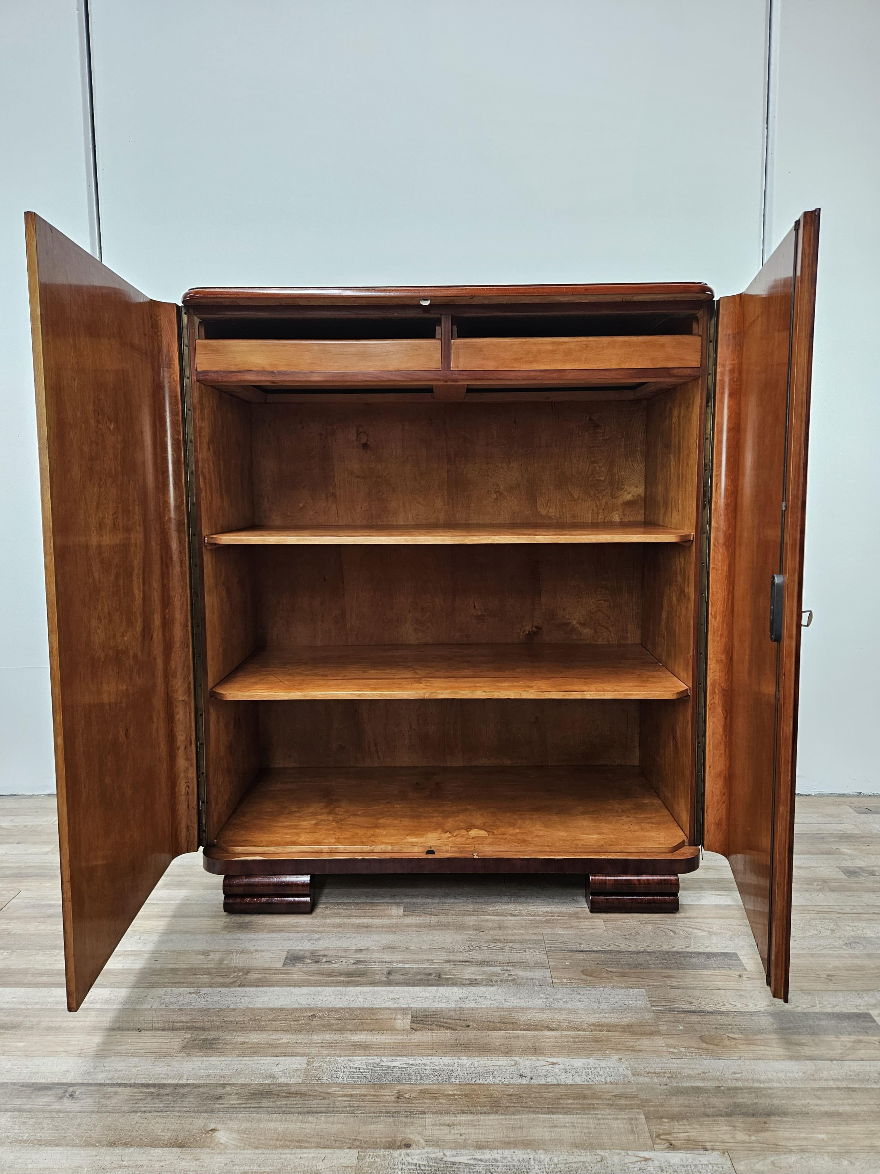 Art Deco walnut sideboard with two doors 1930s 4