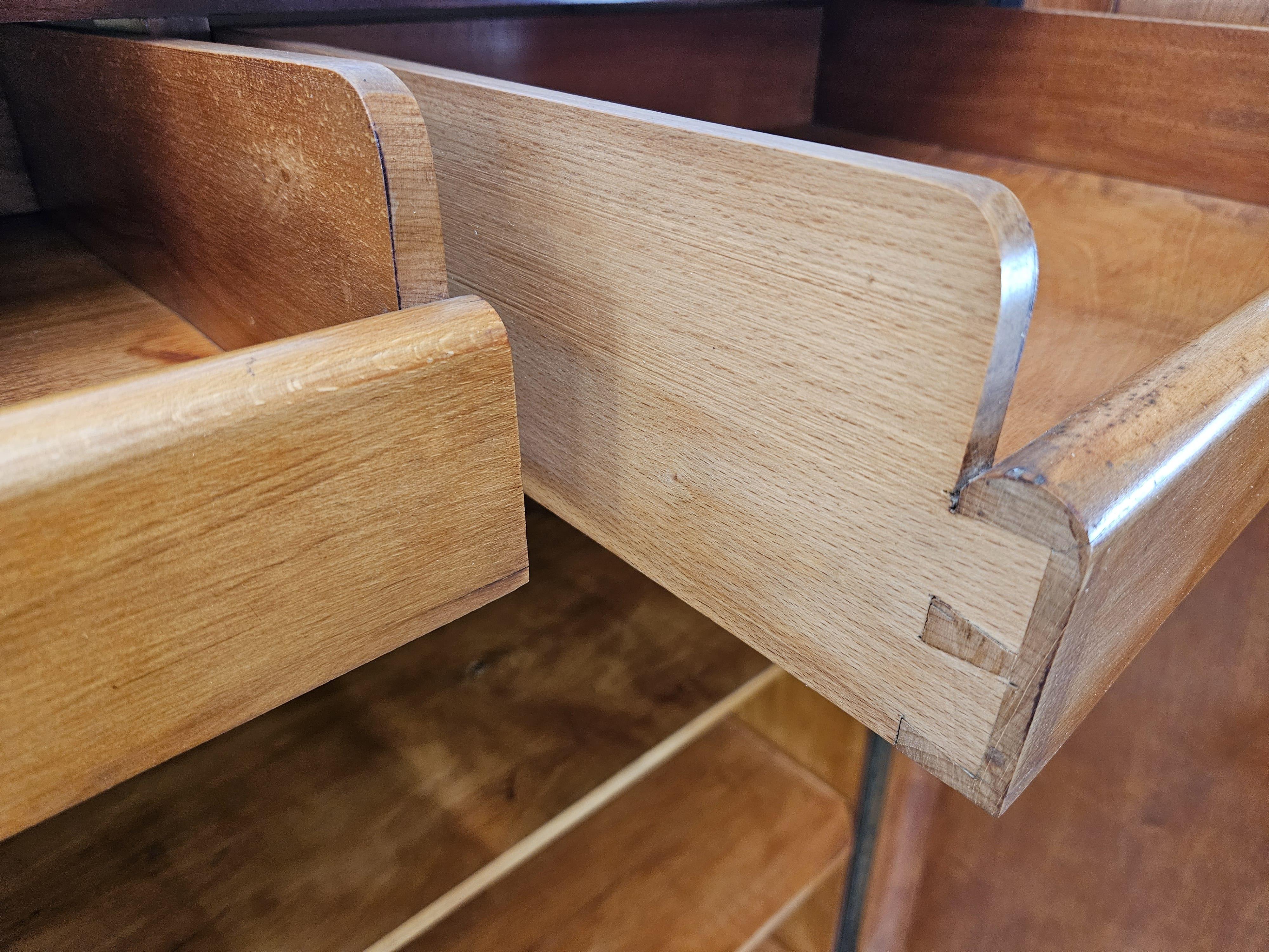 Art Deco walnut sideboard with two doors 1930s 8