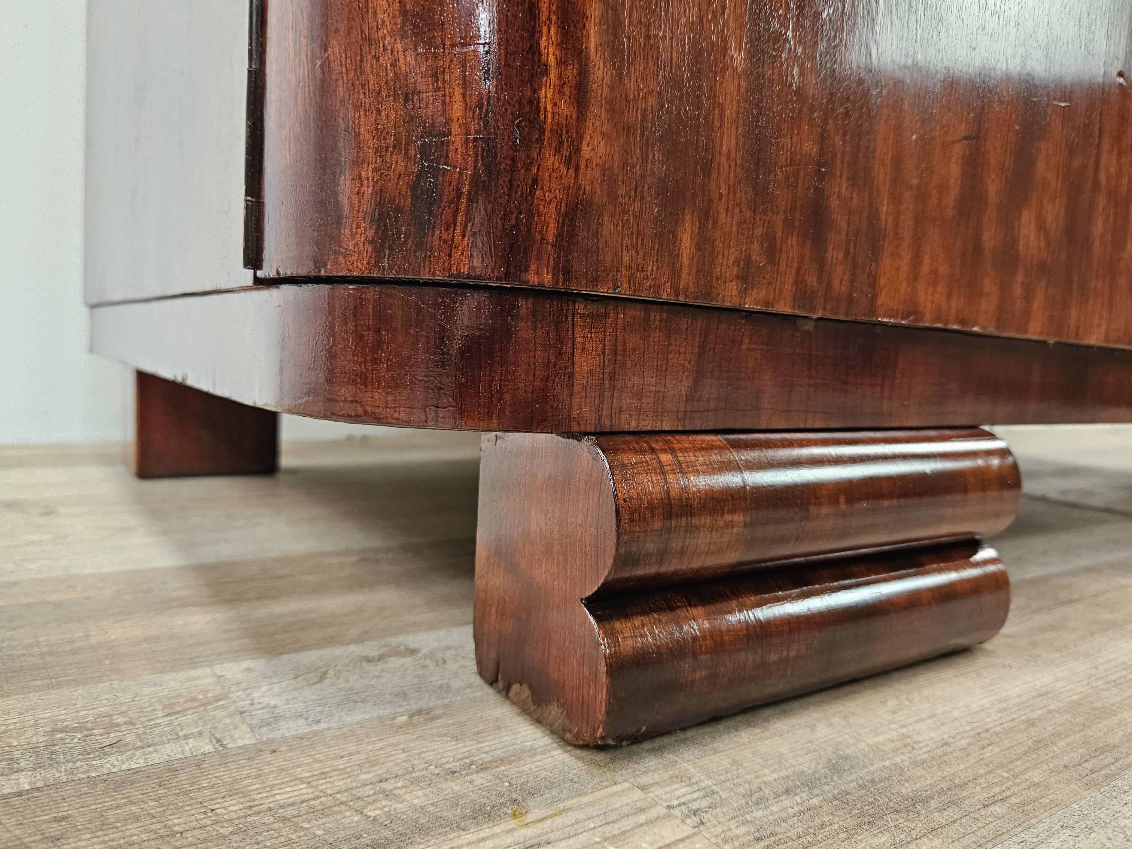 Walnut Art Deco walnut sideboard with two doors 1930s