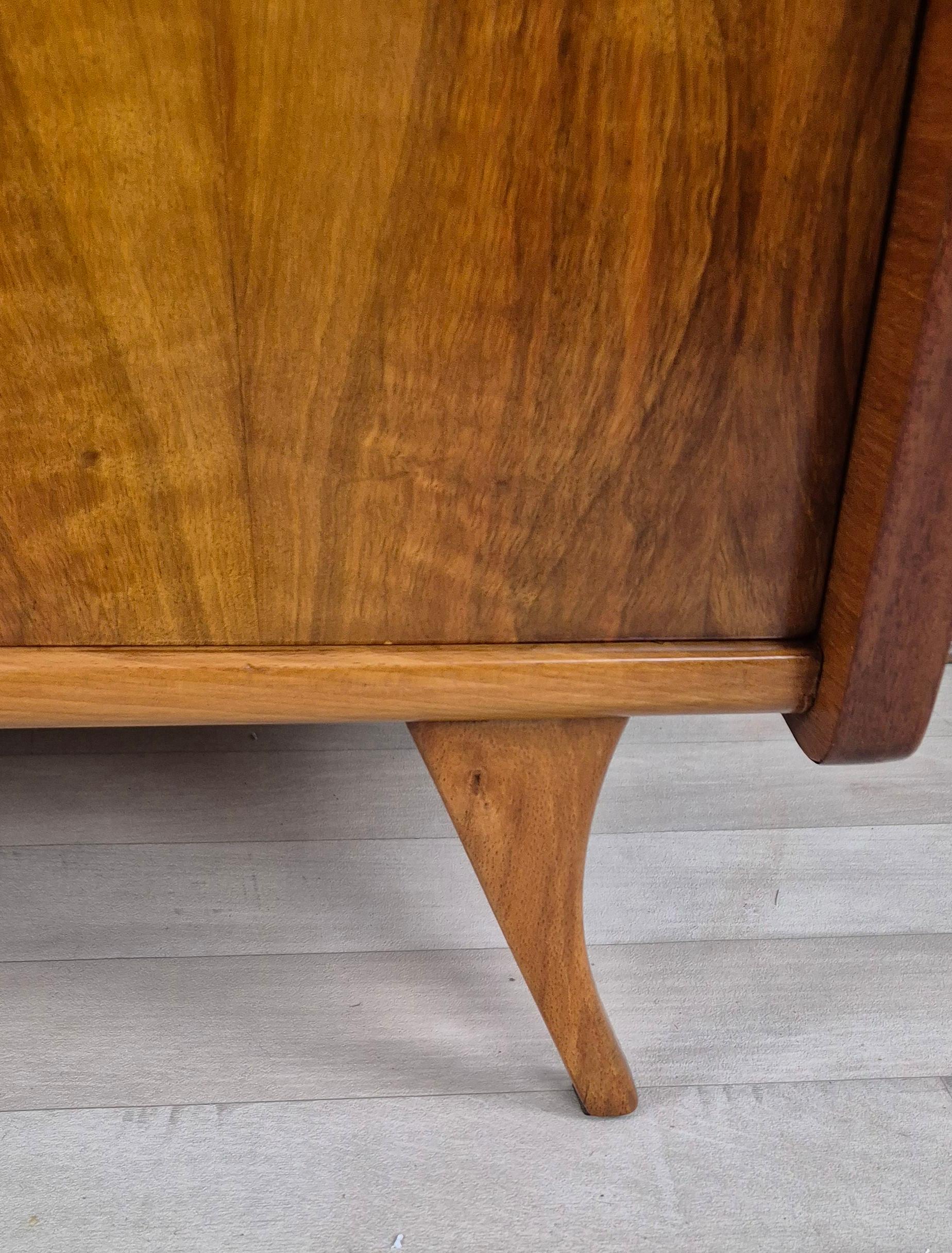 Buffet milanais Art Déco années 50 en vente 9