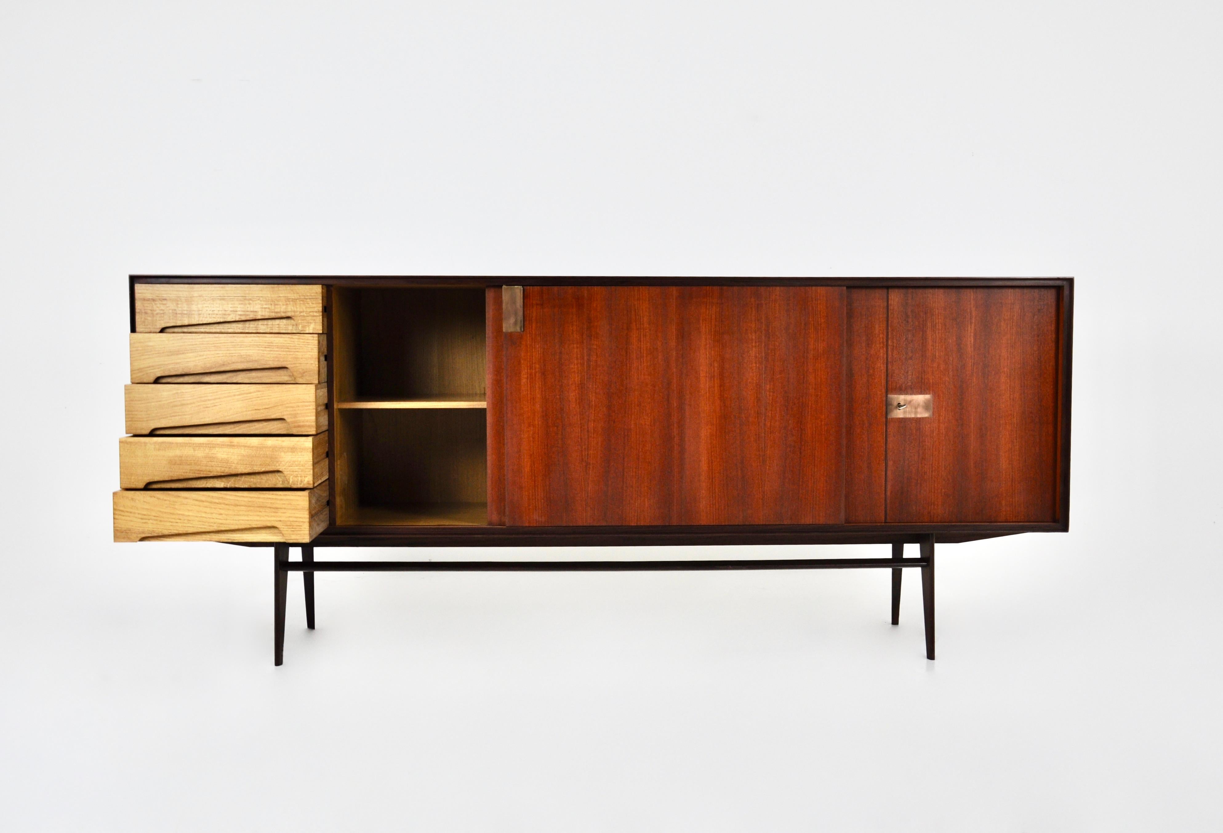 Sideboard by Edmondo Palutari for Dassi Mobili Moderni, 1960s For Sale 1