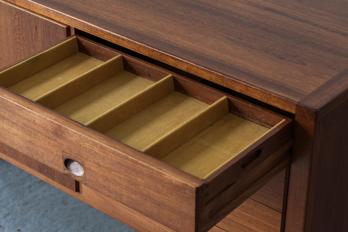 Swedish Lennart Bender Teak Sideboard with Rosewood handles for Ulferts, Sweden, 1960’s 