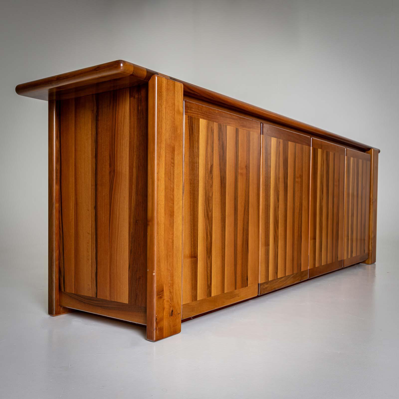 Sideboard by Mario Marenco for Mobil Girgi, Italy 1970s In Good Condition For Sale In Greding, DE