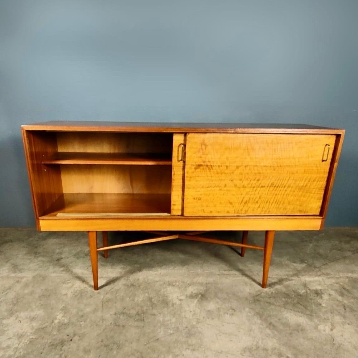 New Stock ✅

Sideboard by Robert Heritage for Heal’s Vintage Mid Century Retro MCM

Made in England, dating from the 1950s, this is a rare and beautiful vintage sideboard by Robert Heritage for Heal’s. As with all Robert Heritage and Heal products