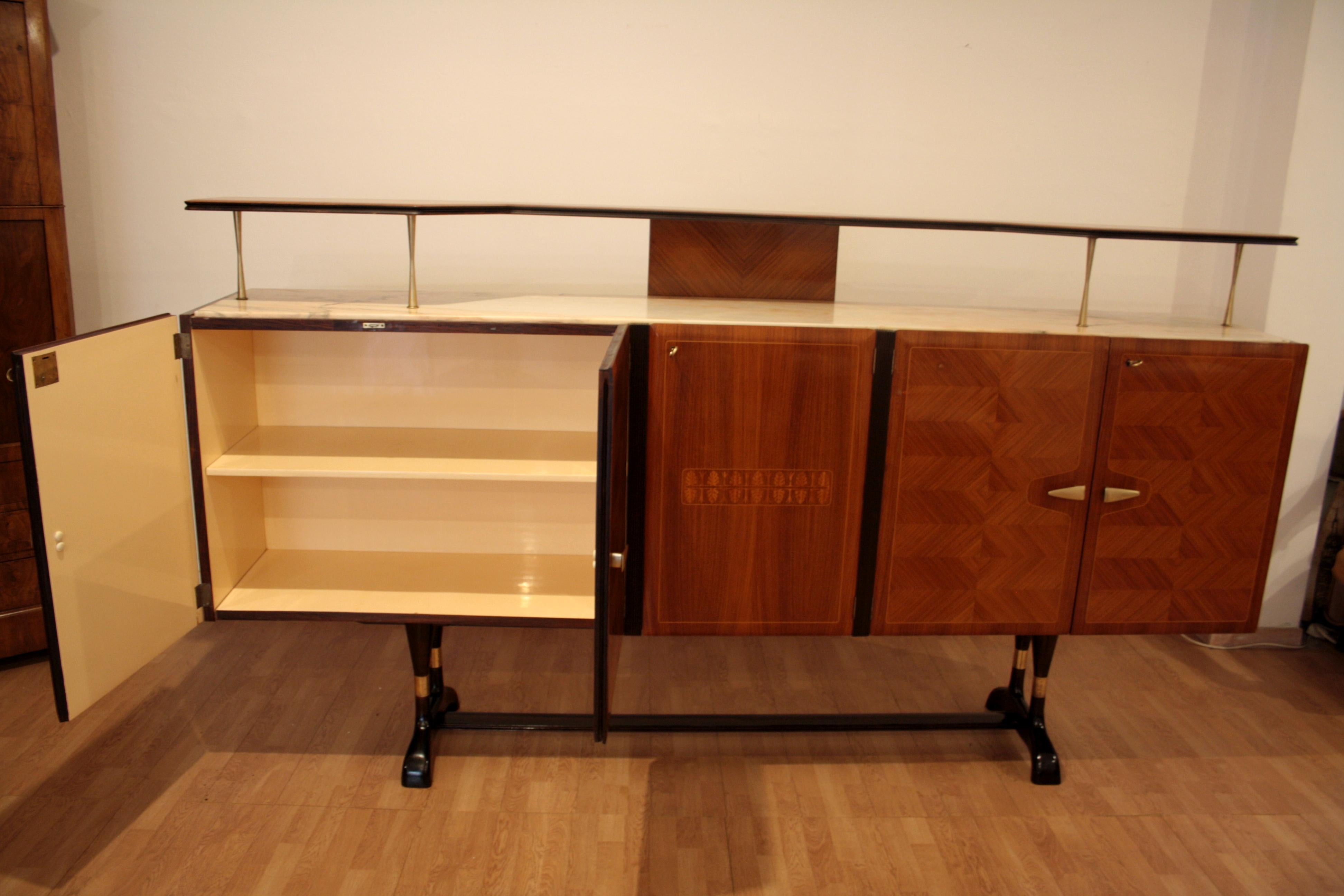 Middle 20th Century Sideboard by Vittorio Dassi for Cecchini Mid Century Modern For Sale 7
