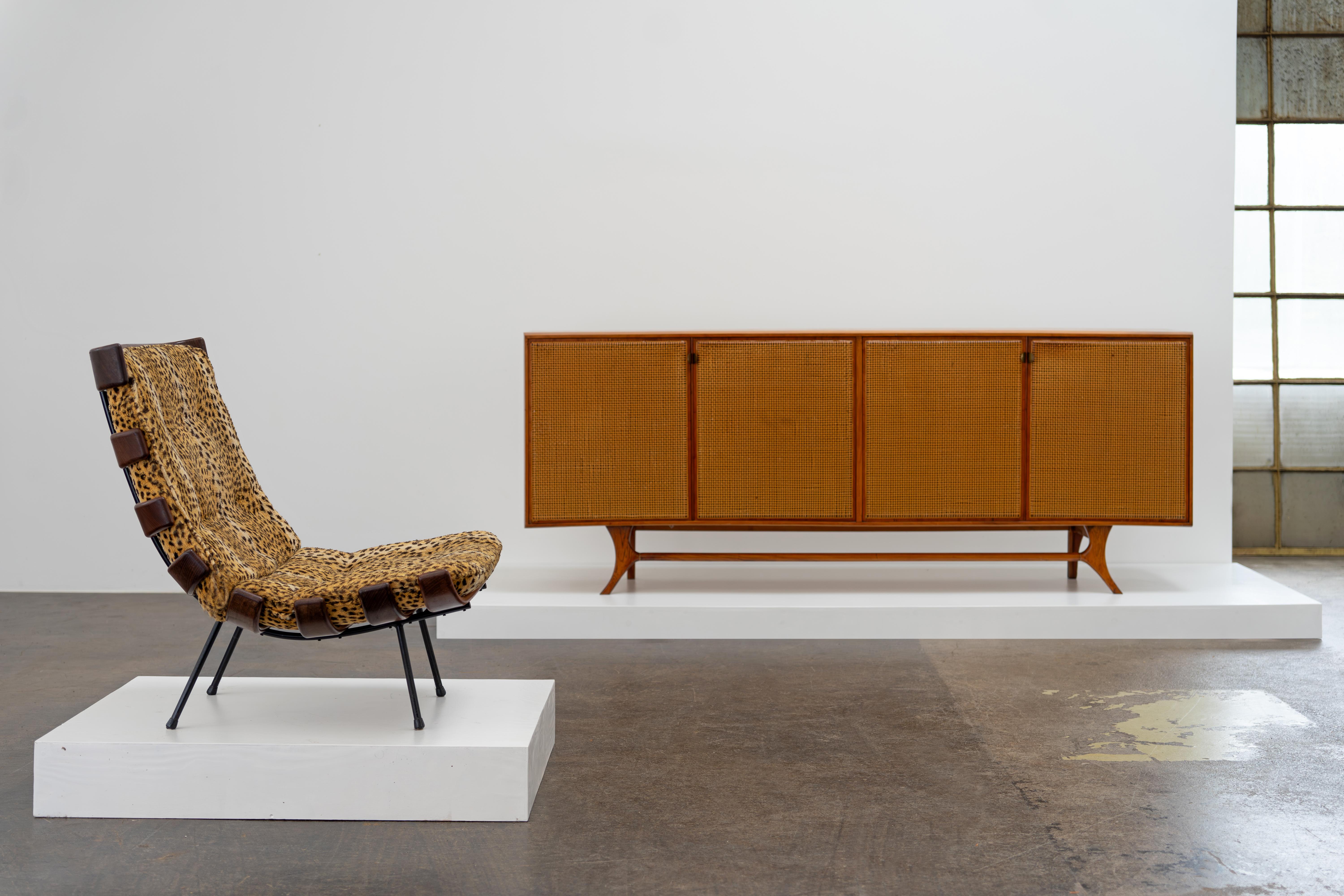 Mid-Century Modern Buffet - Carlo Hauner et Martin Eisler Forma Moveis, Brazil, années 1950 en vente