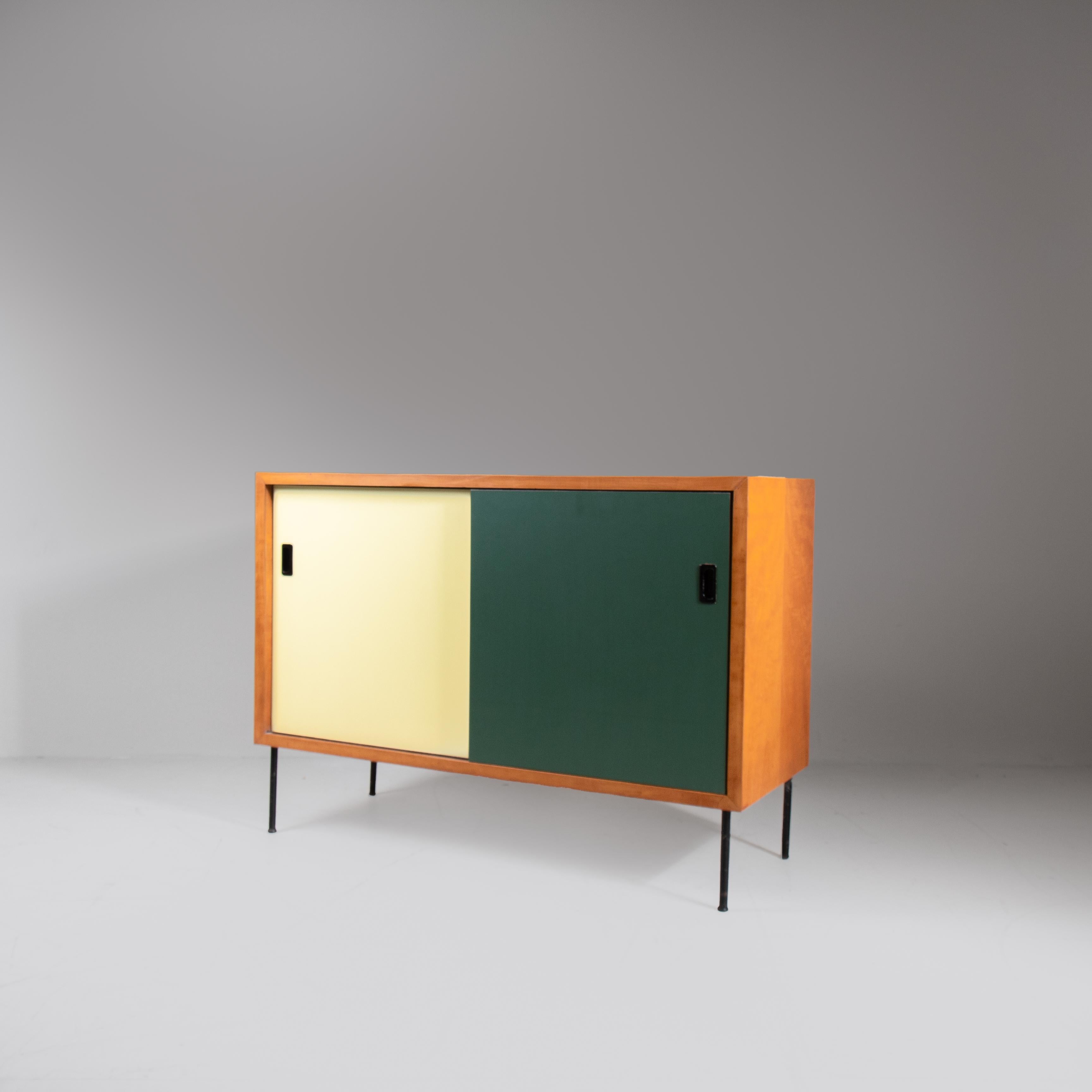 Sideboard verde e giallo in legno e formica, 1960 in vendita 2