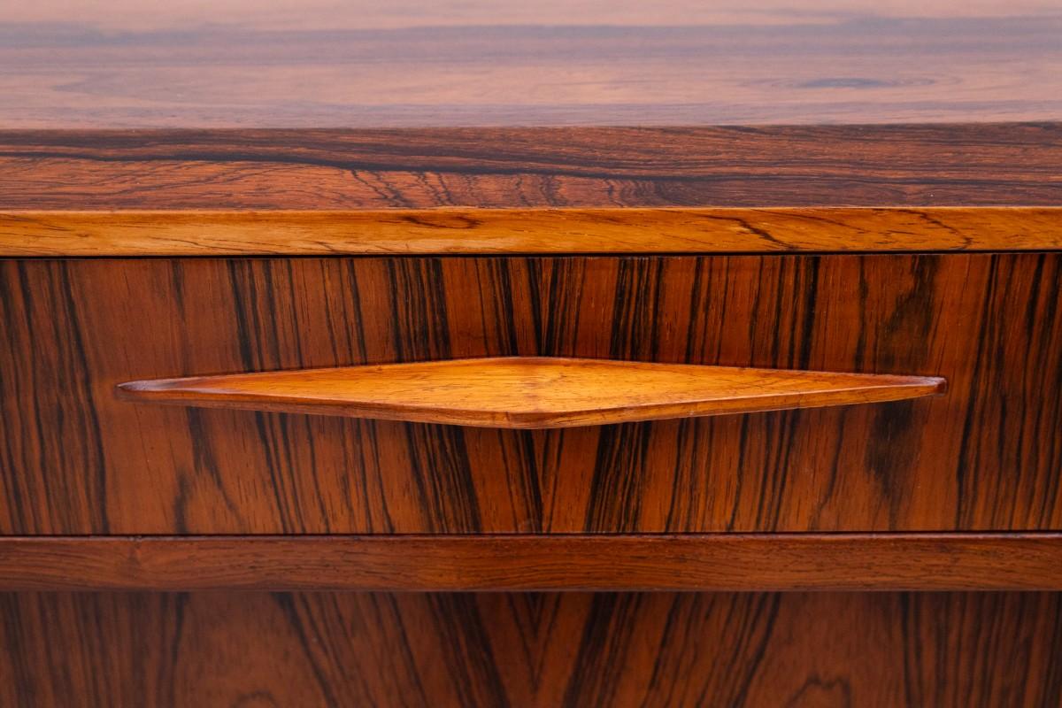 Sideboard chest of drawers, Danish design, 1960s. For Sale 4